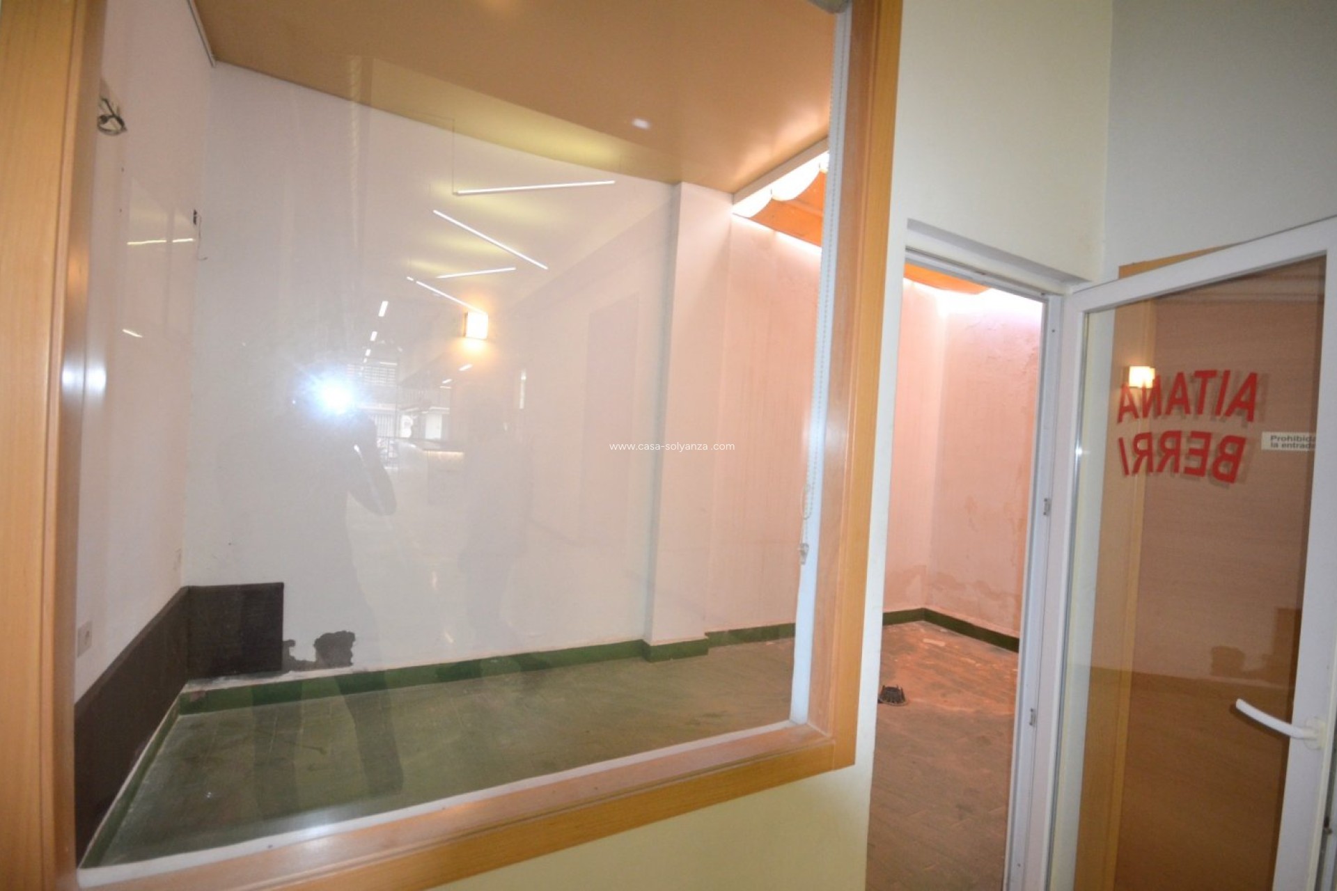 Resale - Commercial - Torrevieja - Center