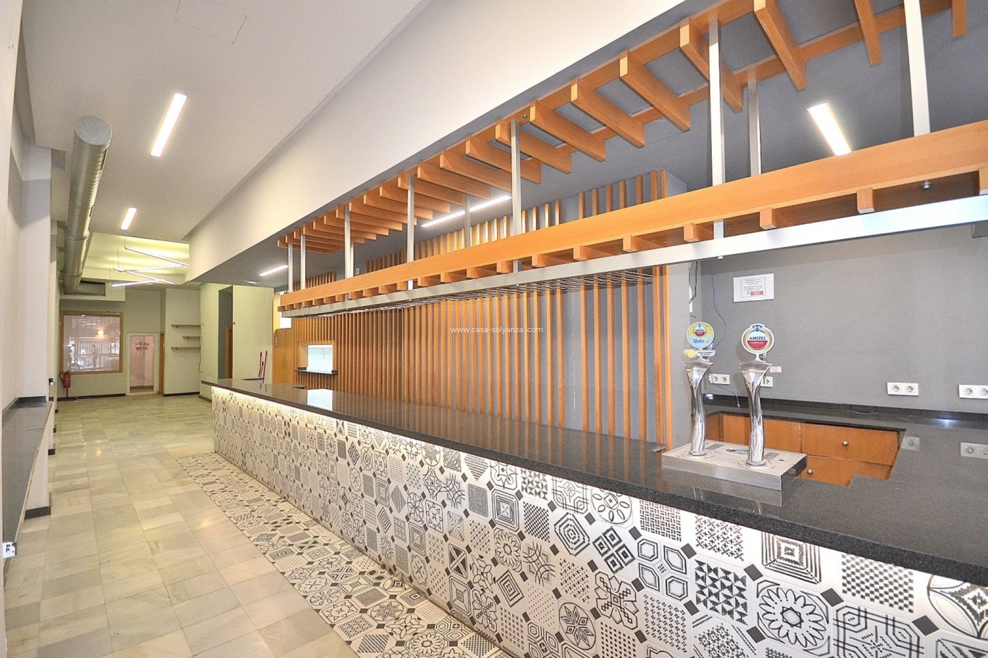 Resale - Commercial - Torrevieja - Center