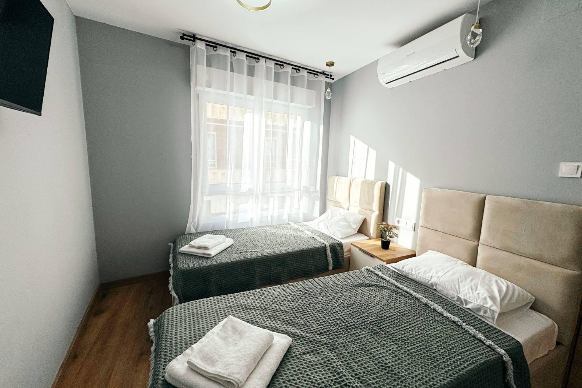 Resale - Commercial - Torrevieja - Center