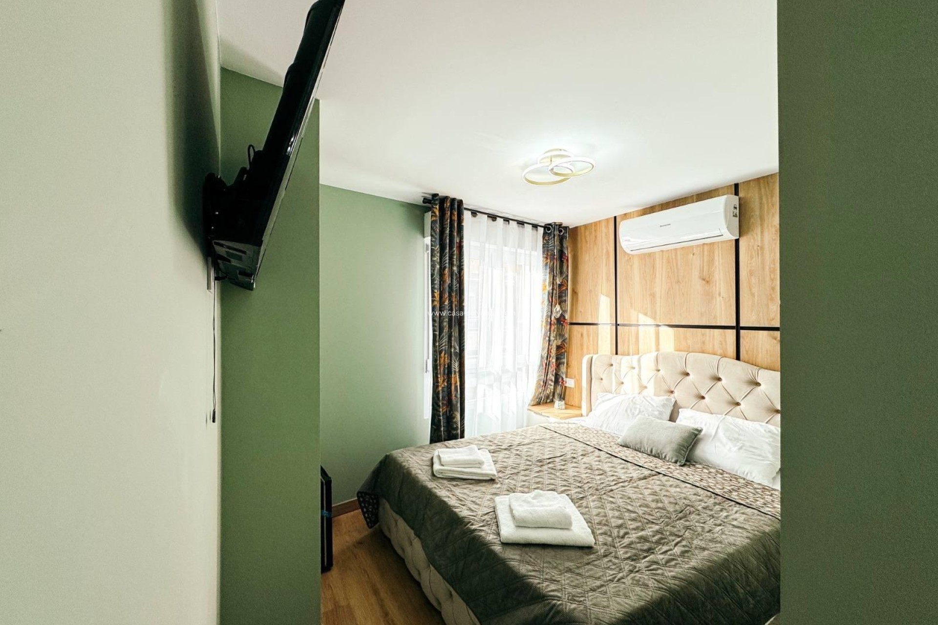 Resale - Commercial - Torrevieja - Center