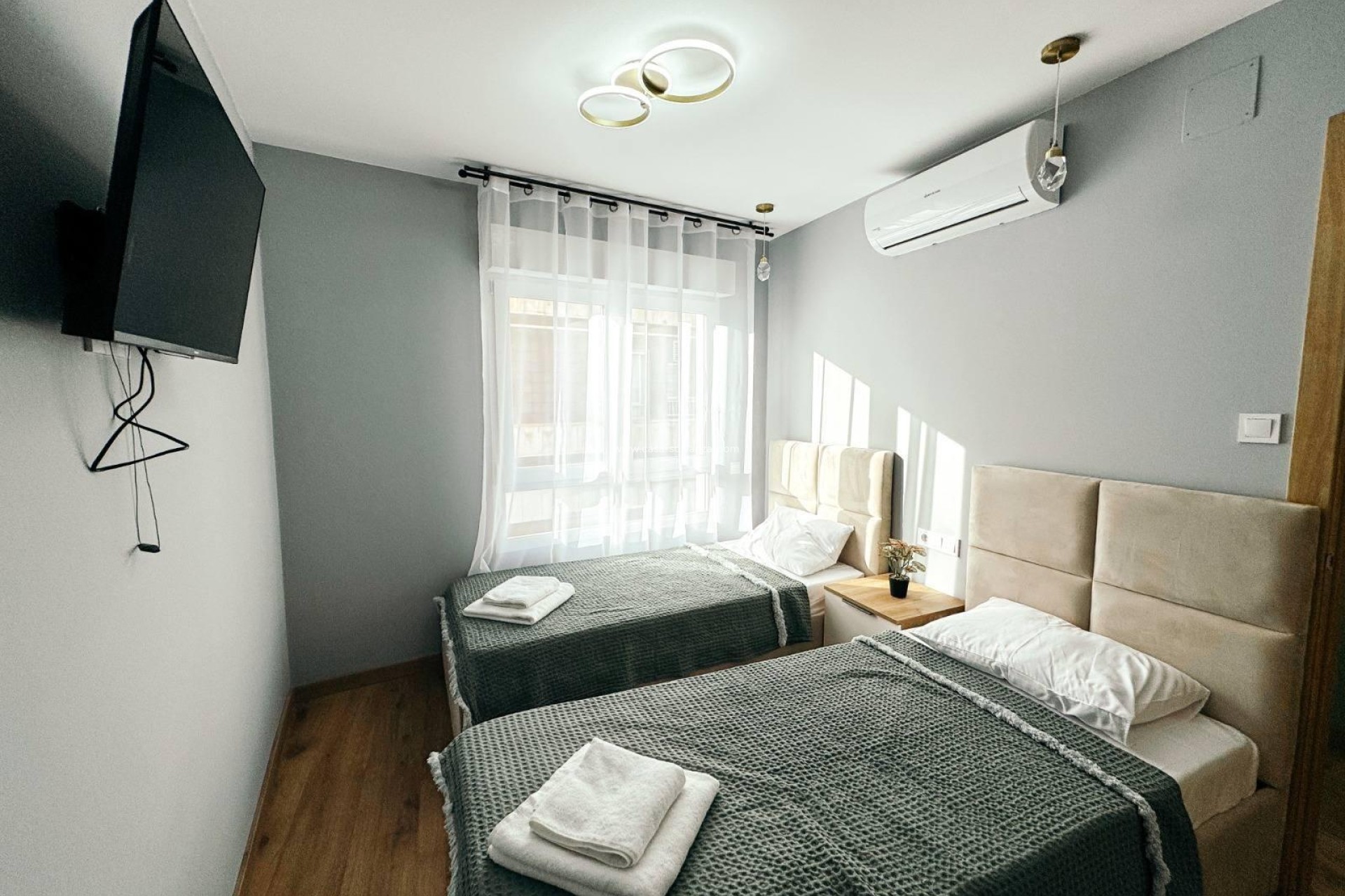 Resale - Commercial - Torrevieja - Center