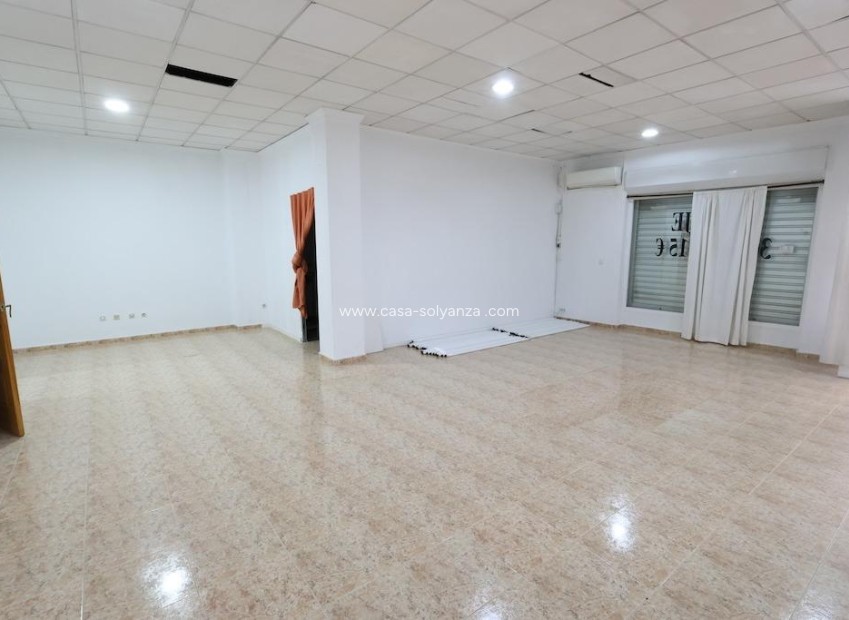 Resale - Commercial - Torrevieja - Center