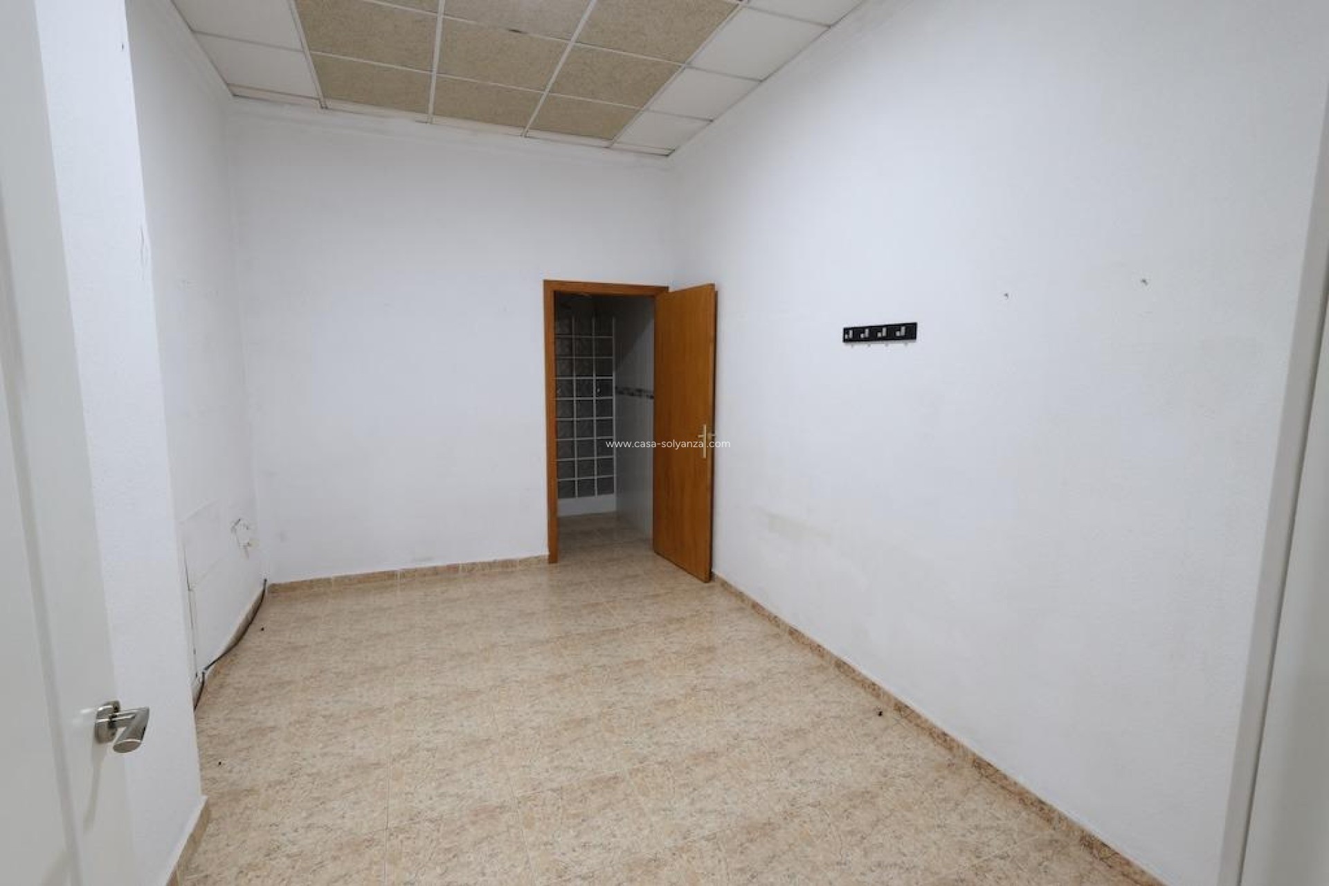 Resale - Commercial - Torrevieja - Center