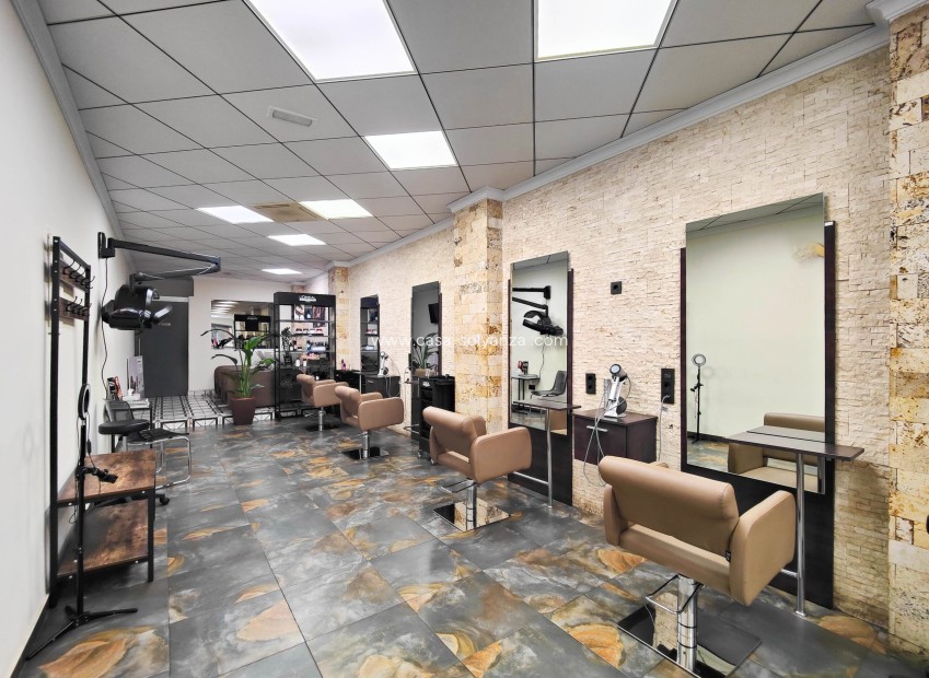 Resale - Commercial - Torrevieja - Costa Blanca