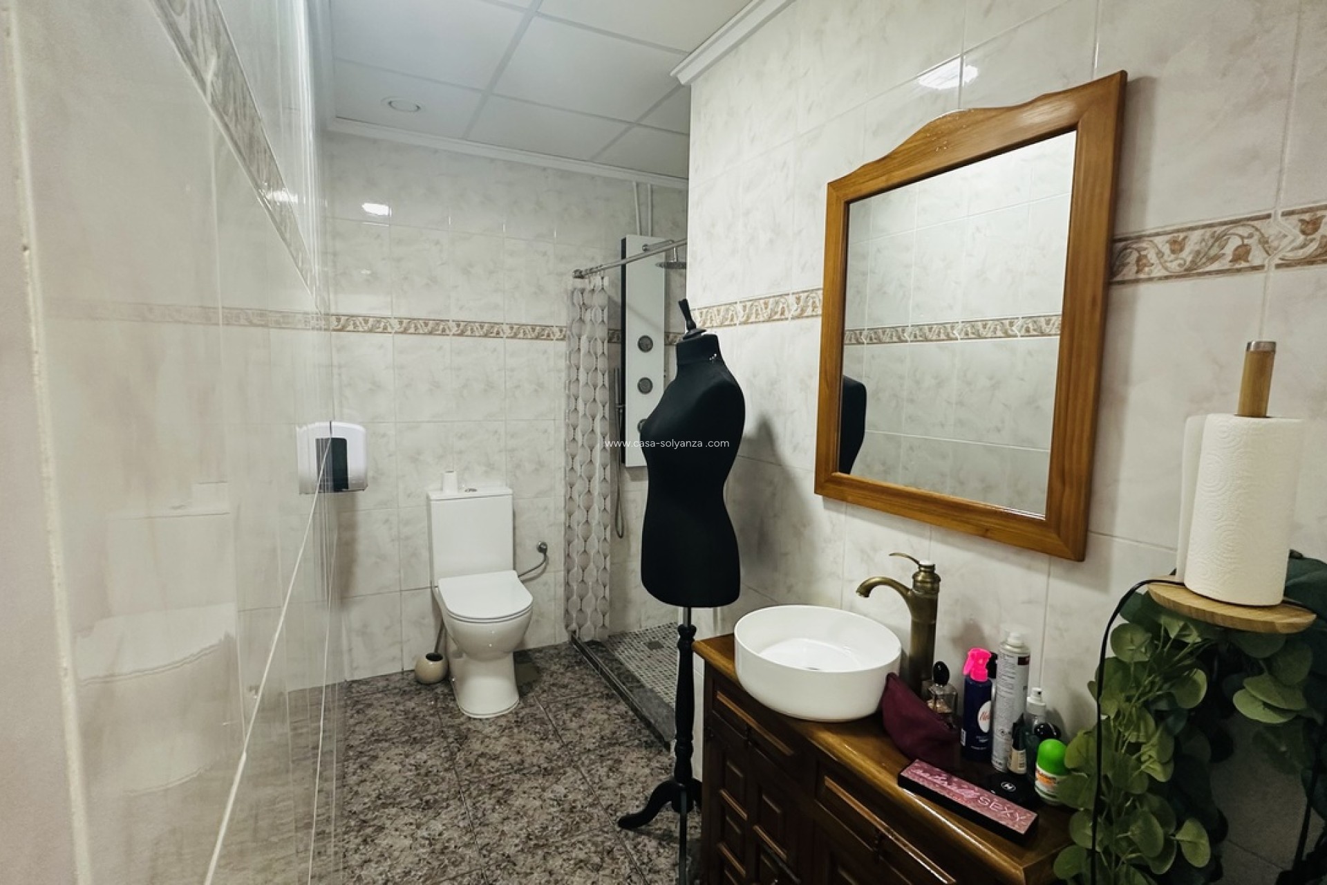 Resale - Commercial - Torrevieja - Costa Blanca