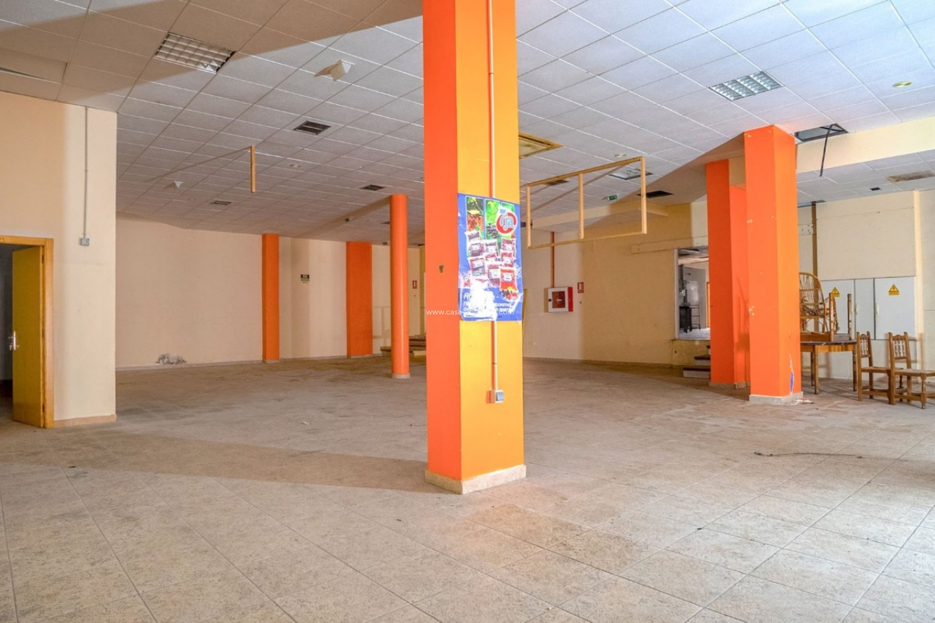 Resale - Commercial - Torrevieja - Costa Blanca