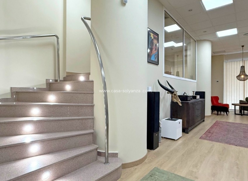 Resale - Commercial - Torrevieja - Costa Blanca