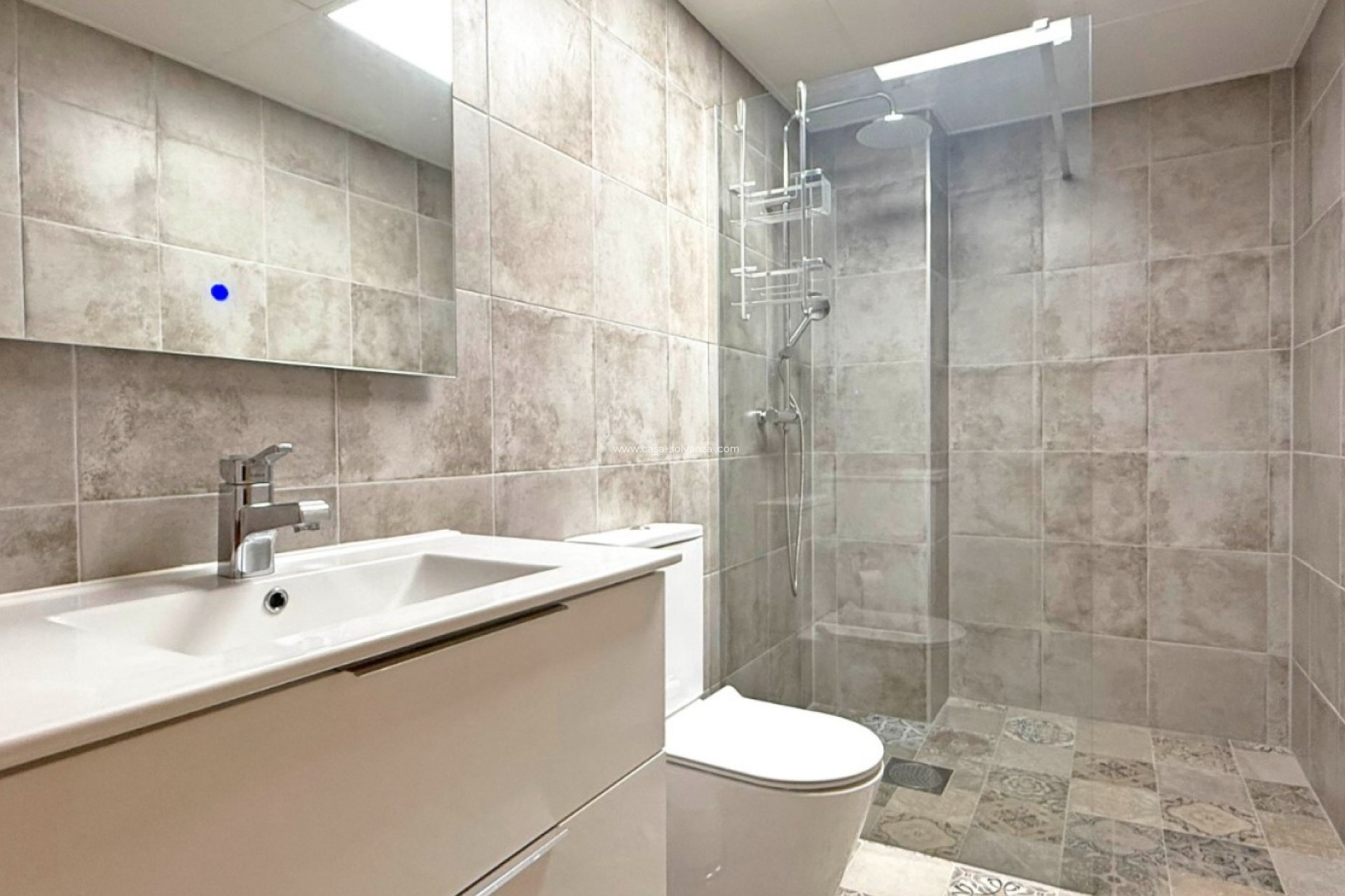 Resale - Commercial - Torrevieja - Costa Blanca