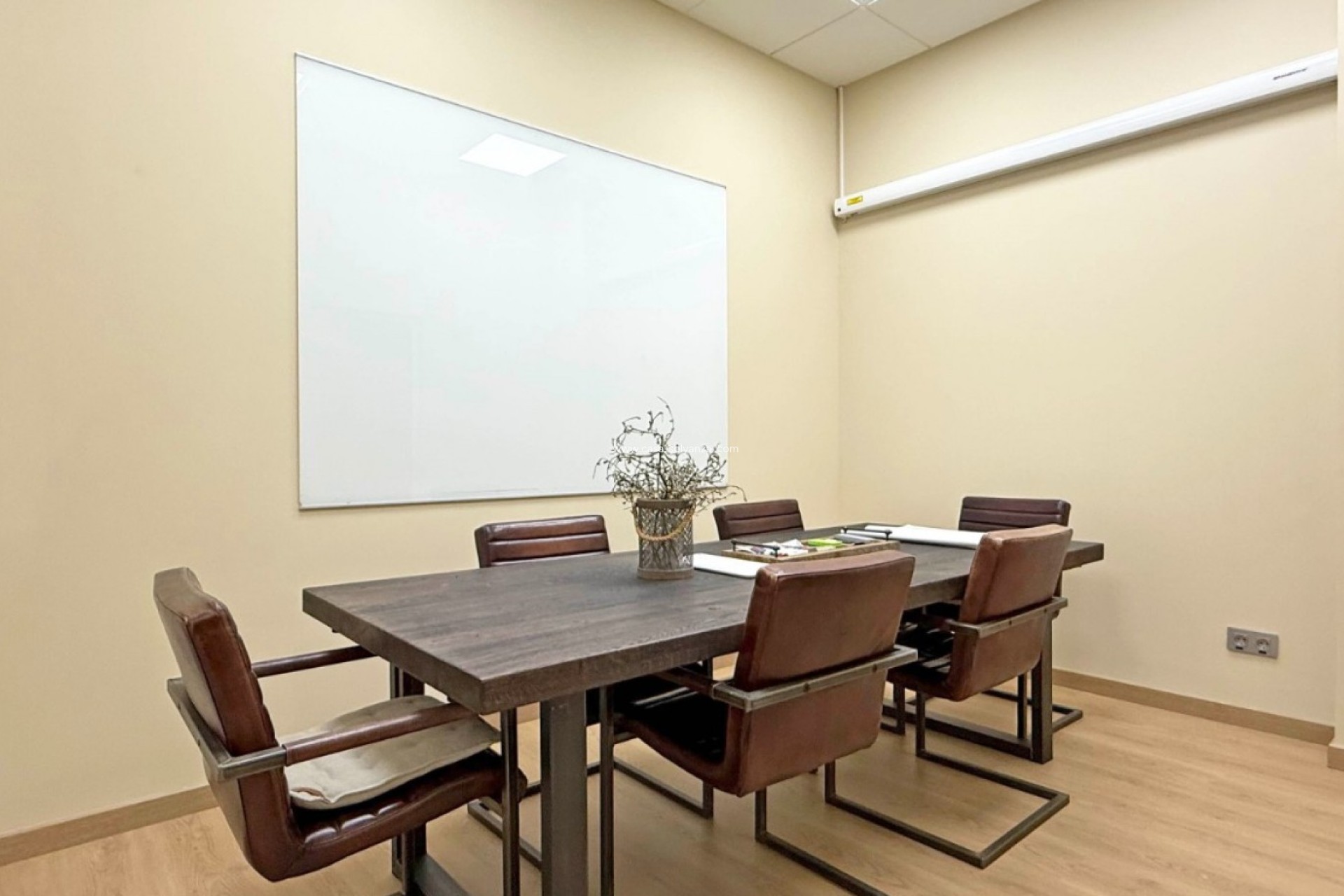 Resale - Commercial - Torrevieja - Costa Blanca