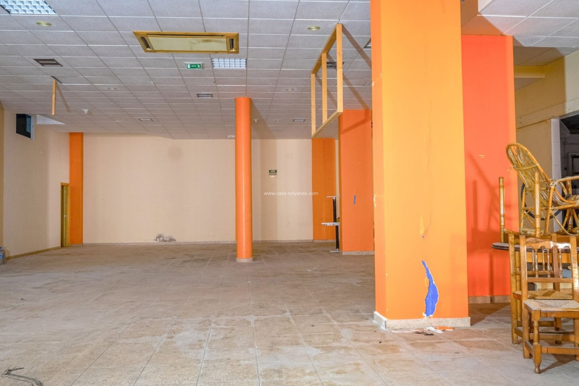 Resale - Commercial - Torrevieja - Costa Blanca