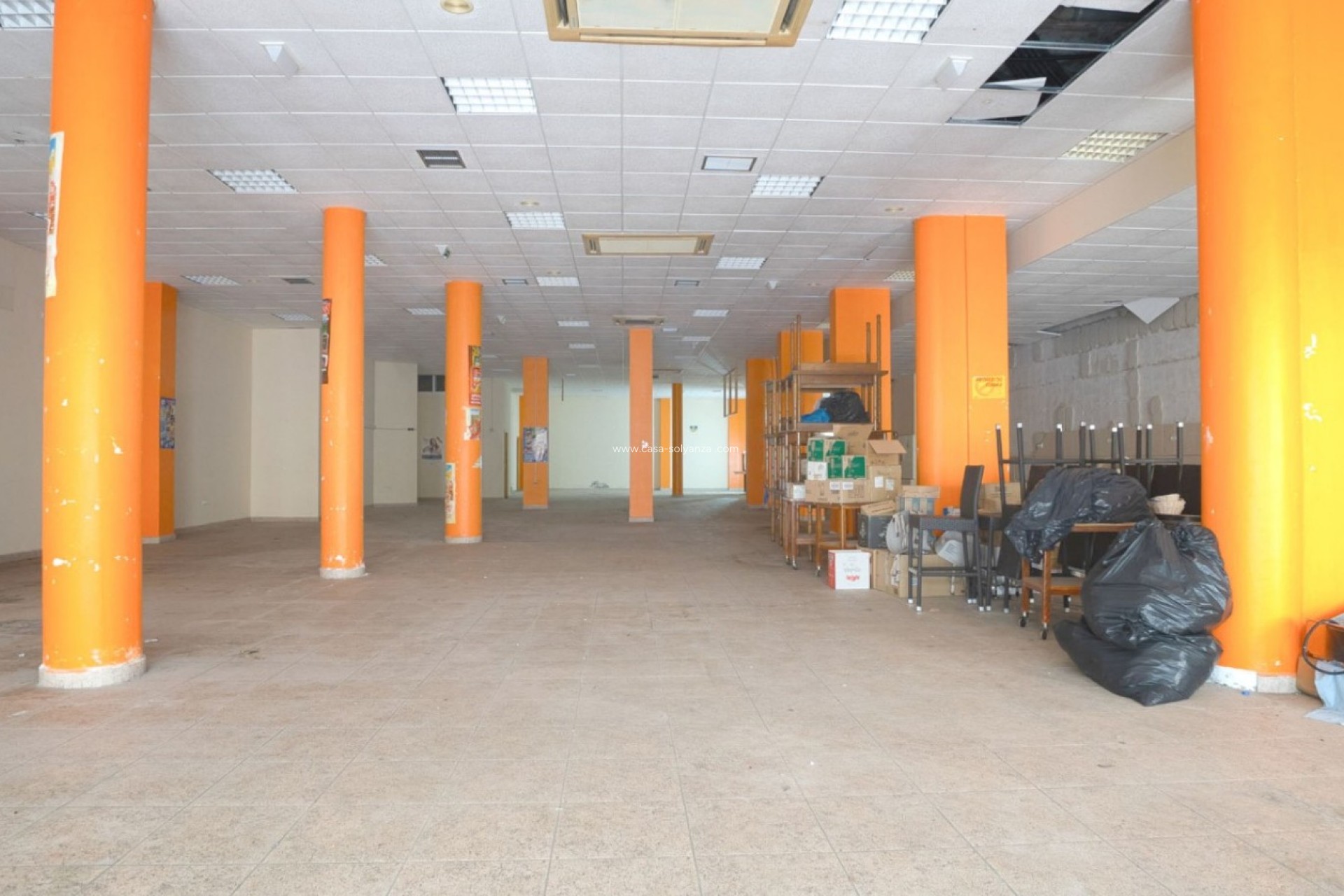 Resale - Commercial - Torrevieja - Costa Blanca