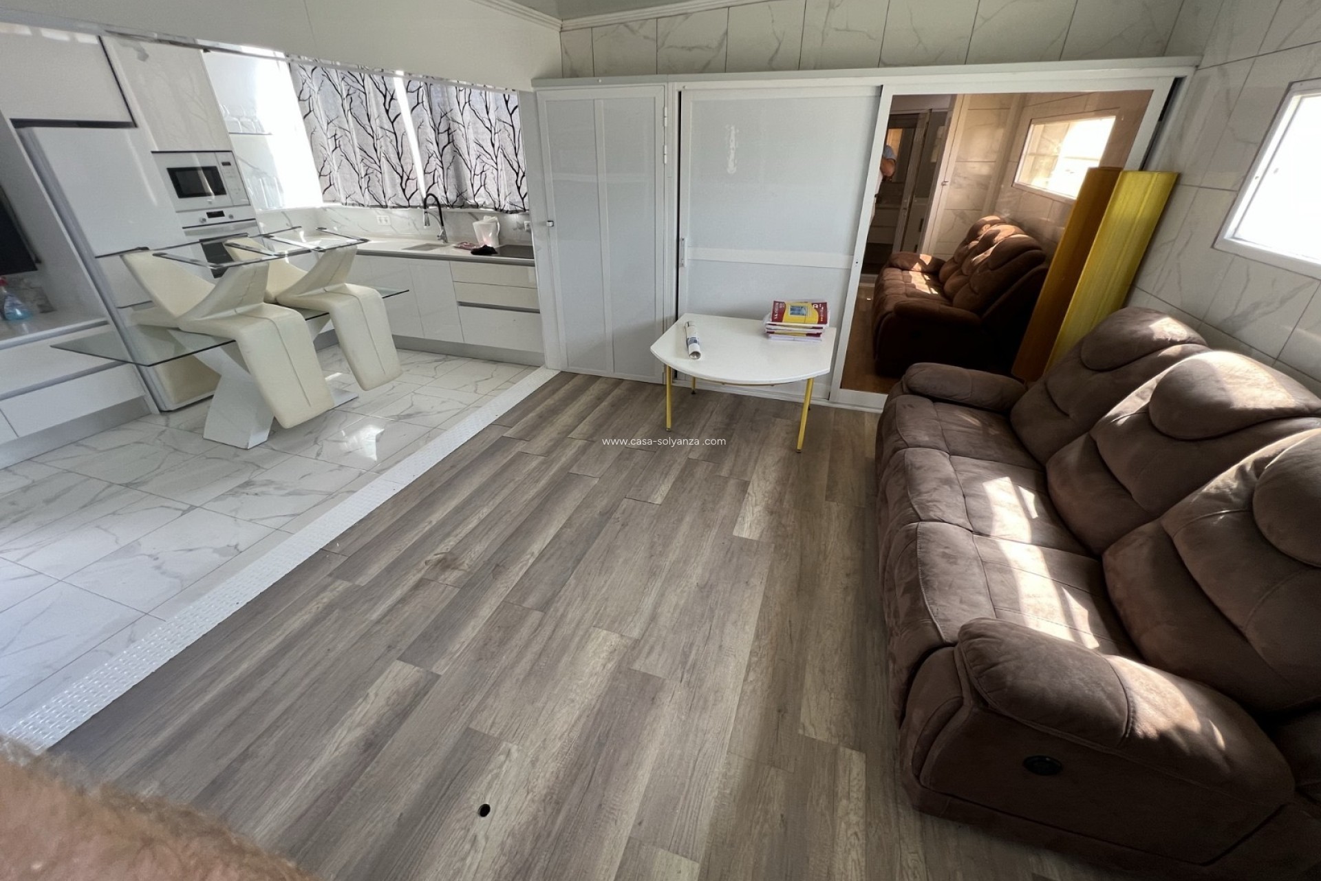 Resale - Commercial - Torrevieja - Costa Blanca