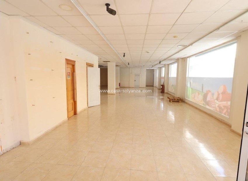 Resale - Commercial - Torrevieja - Estacion Autobuses