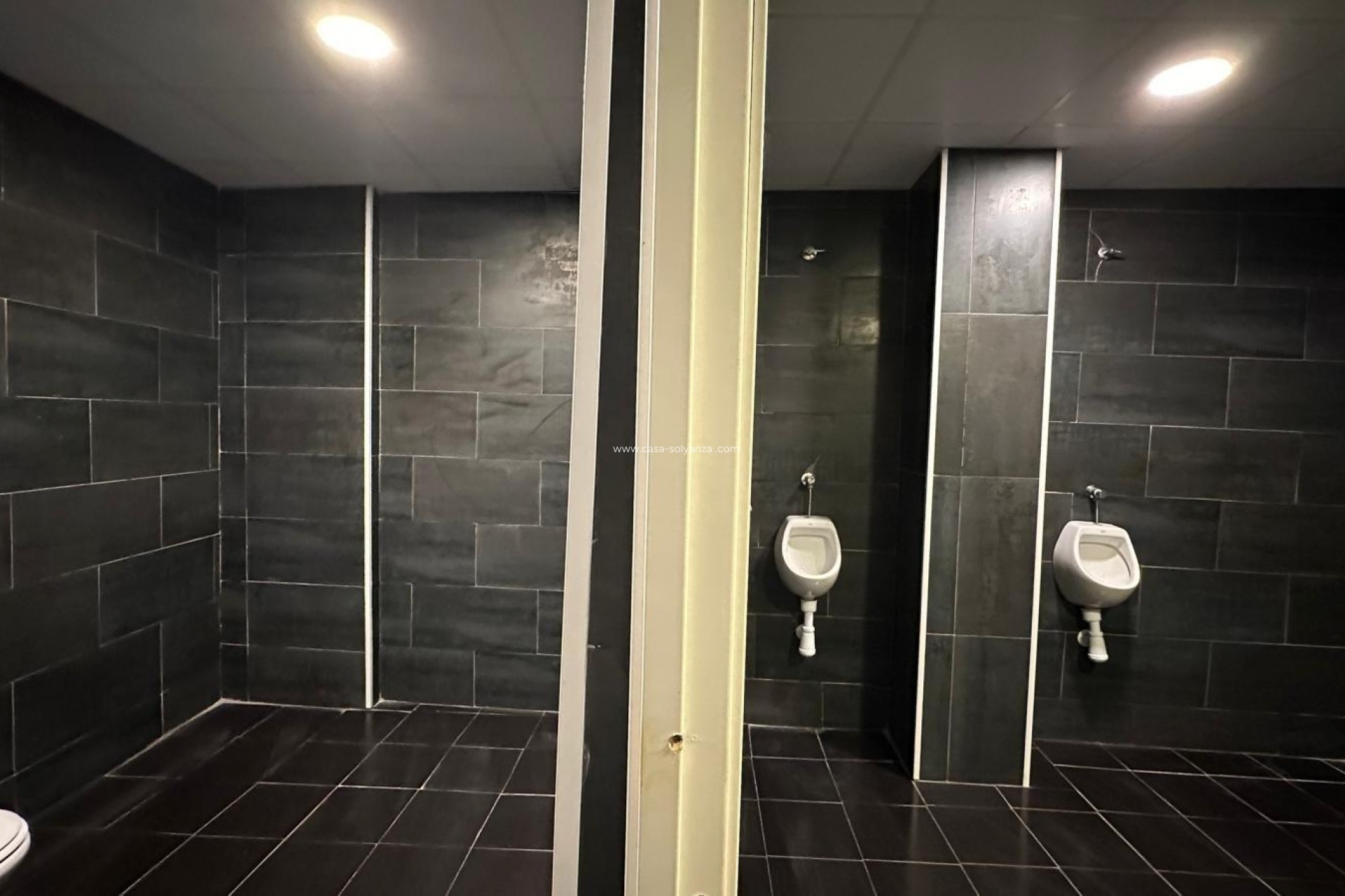 Resale - Commercial - Torrevieja - Paseo Maritimo