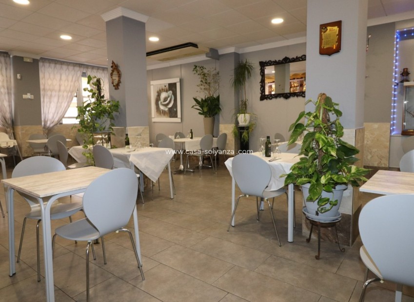 Resale - Commercial - Torrevieja - Playa del Cura