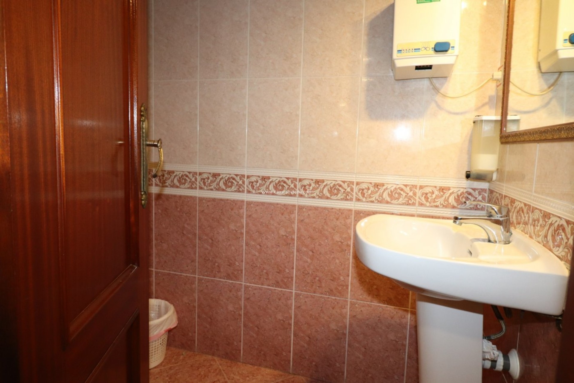 Resale - Commercial - Torrevieja - Playa del Cura