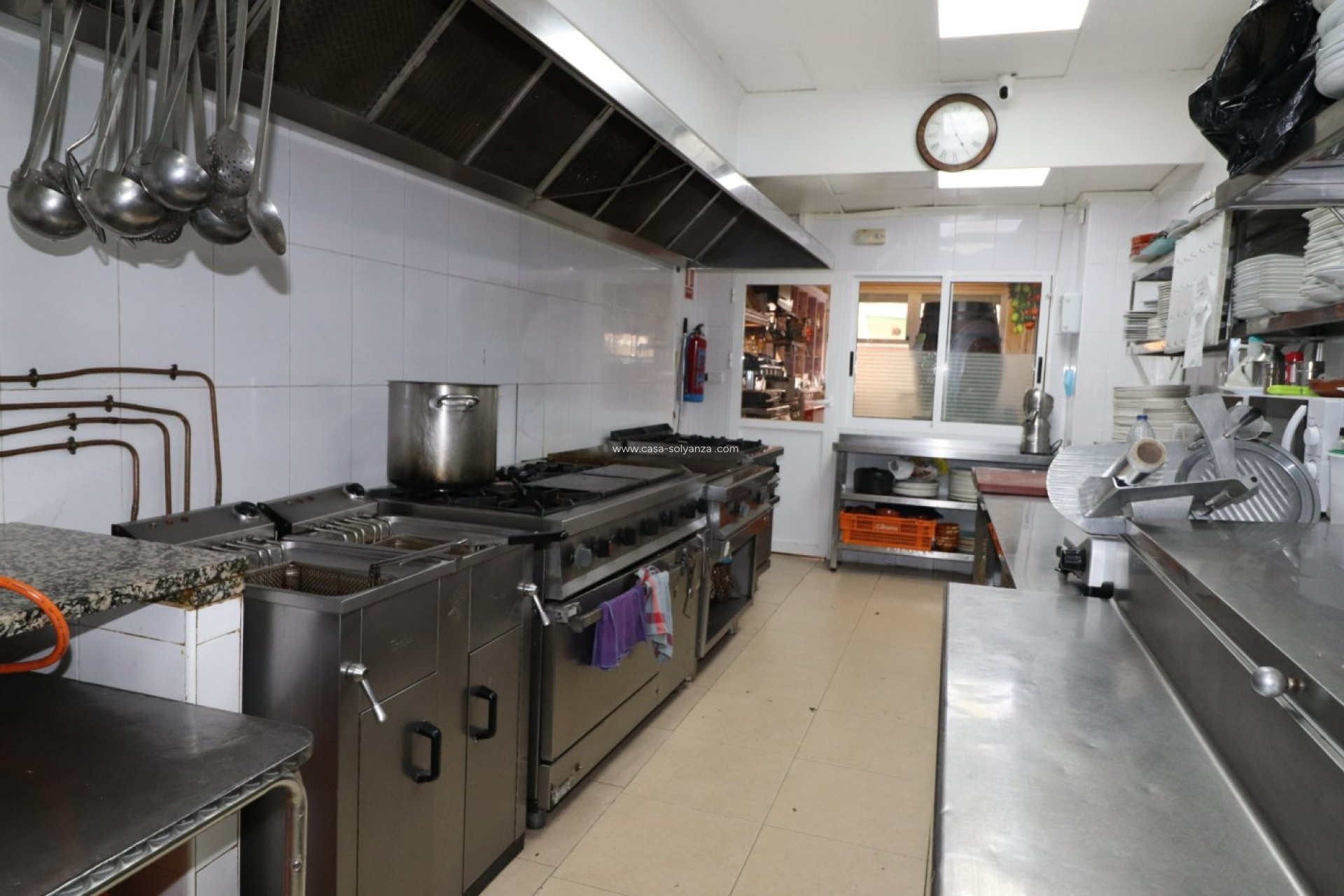 Resale - Commercial - Torrevieja - Playa del Cura