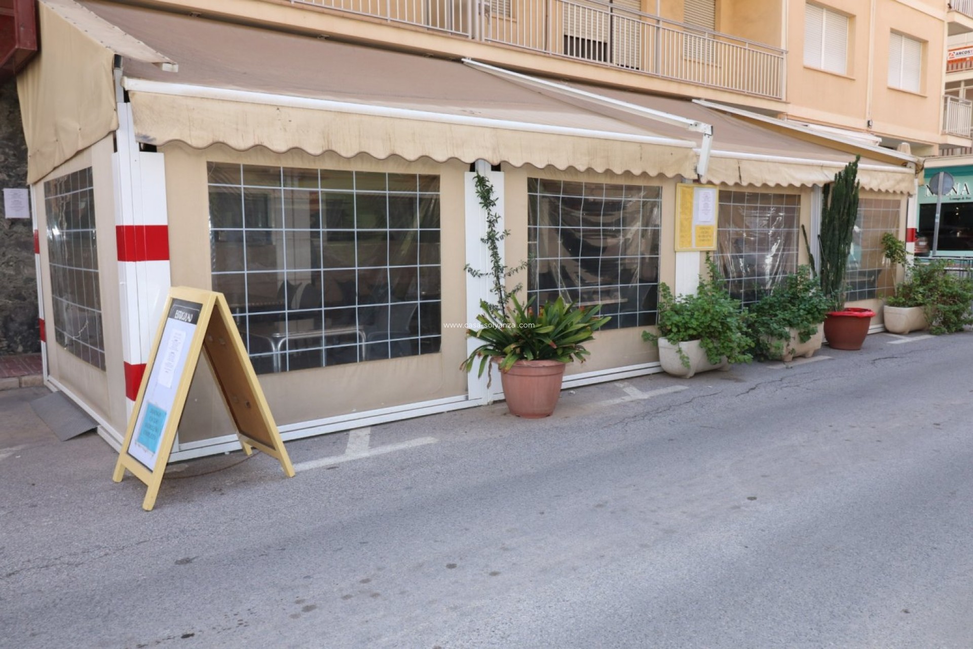 Resale - Commercial - Torrevieja - Playa del Cura