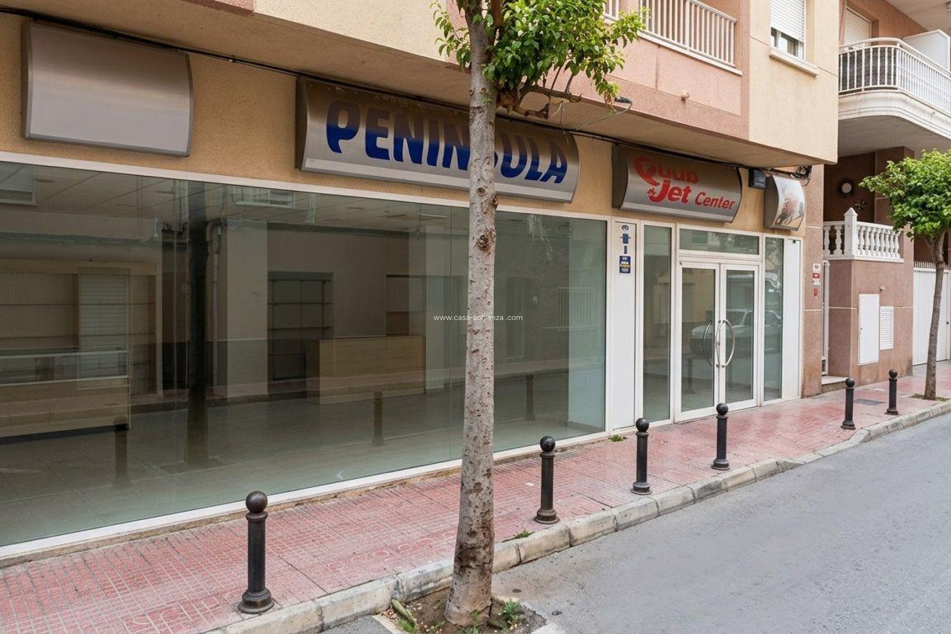 Resale - Commercial - Torrevieja - Playa del Cura