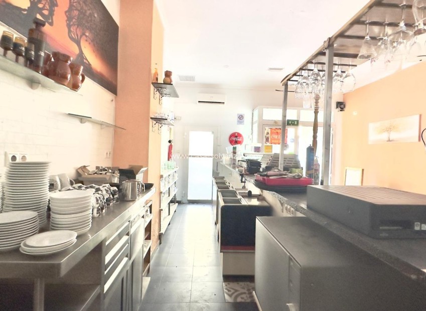 Resale - Commercial - Torrevieja