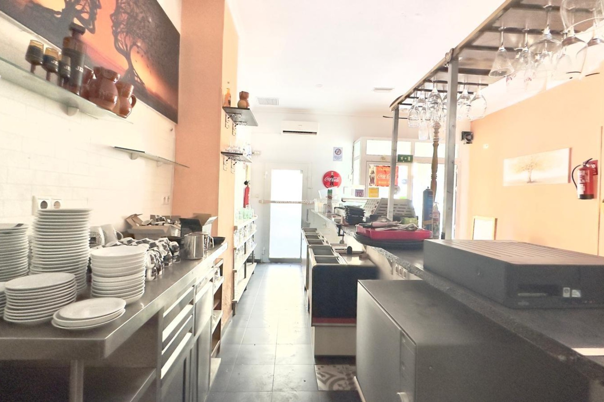 Resale - Commercial - Torrevieja