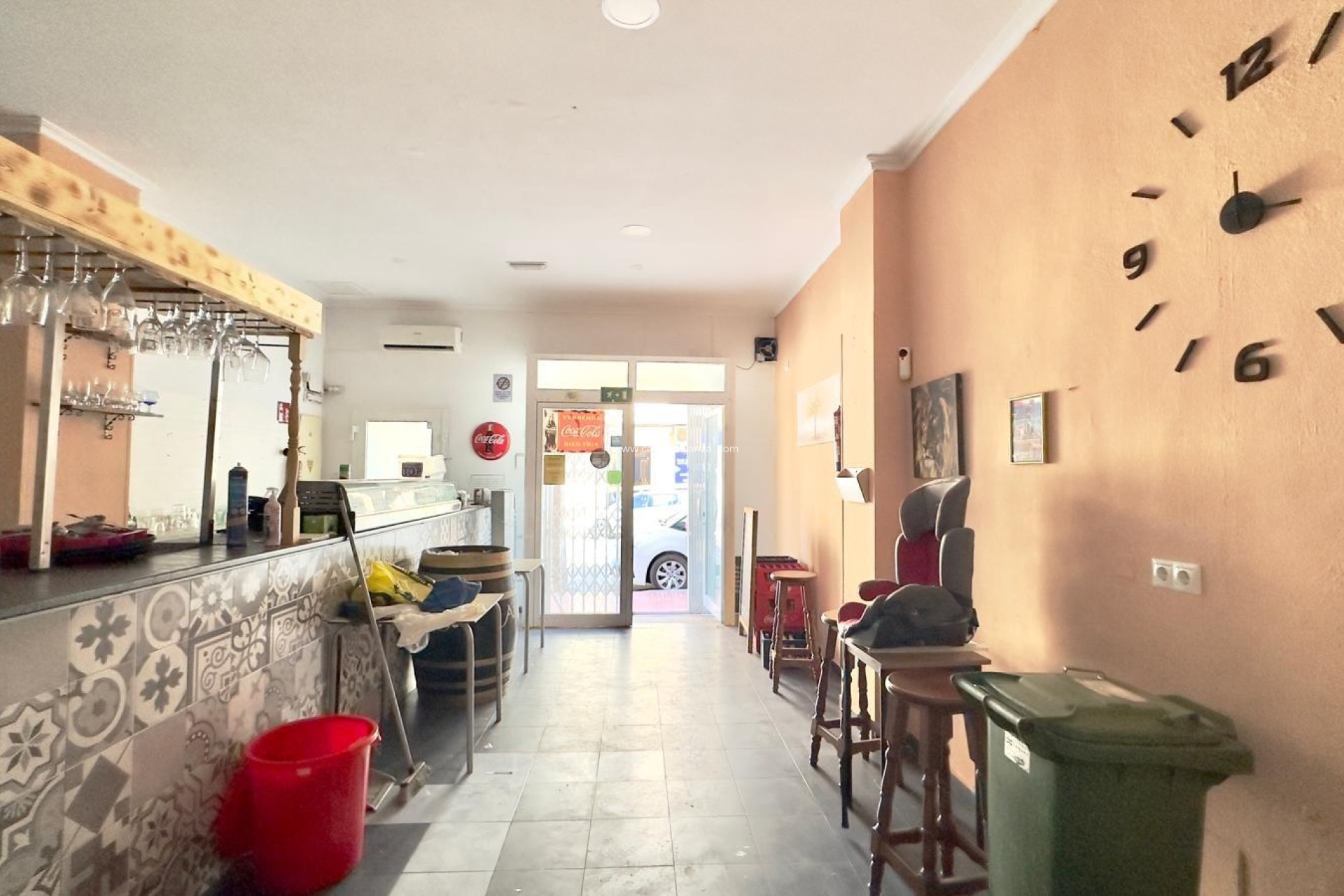 Resale - Commercial - Torrevieja