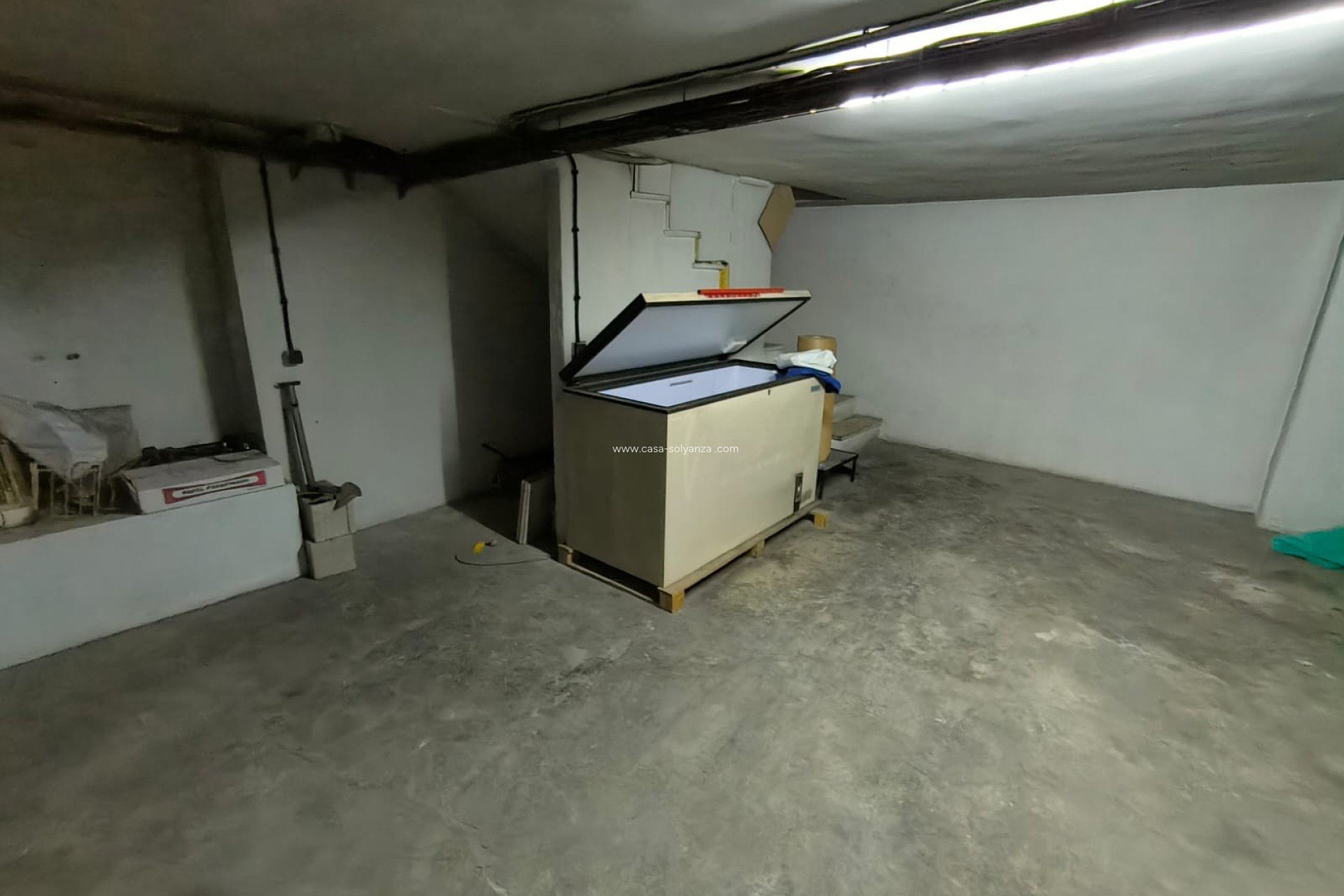 Resale - Commercial - Yecla - Inland