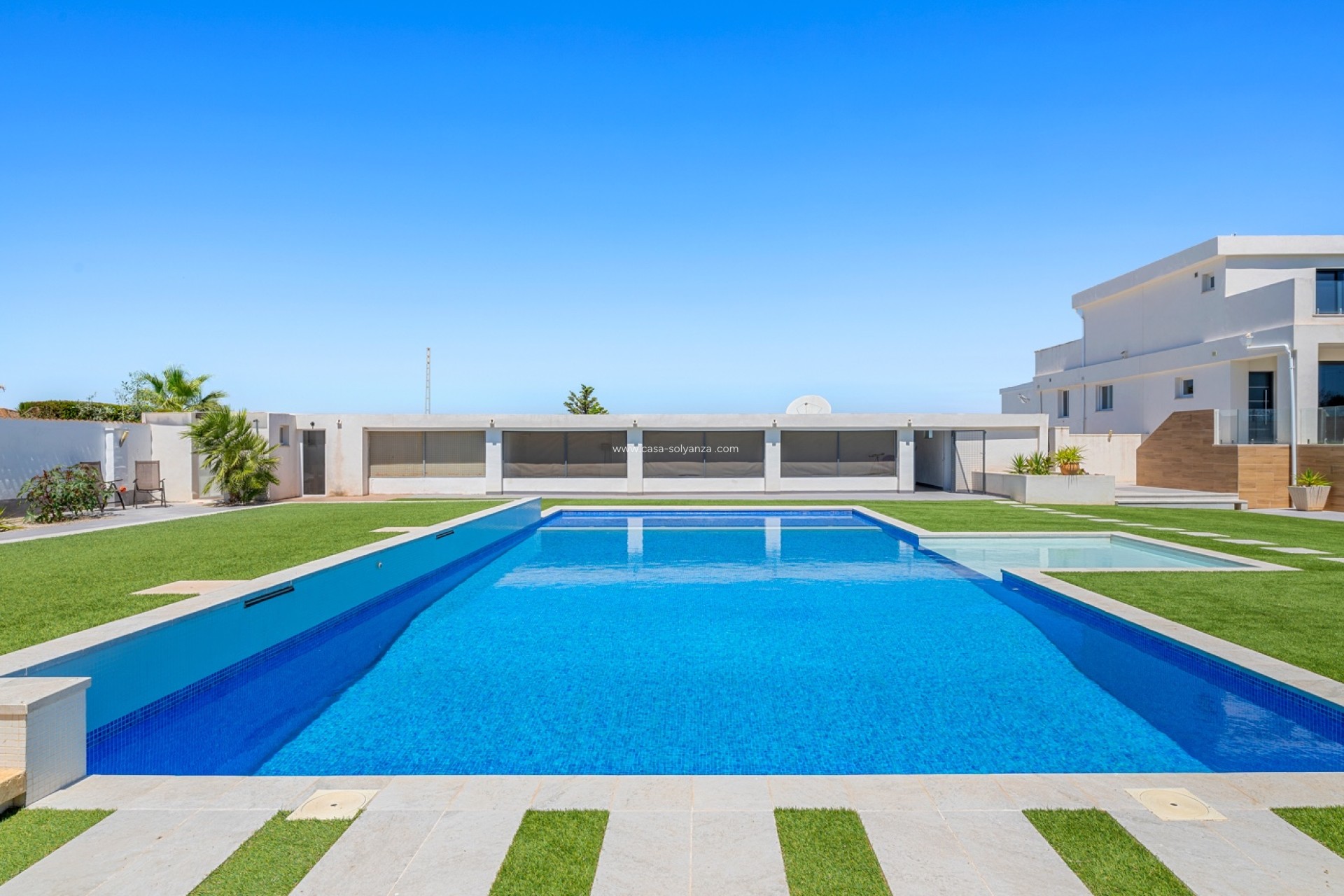Resale - country estate - Los Montesinos - La Herrada