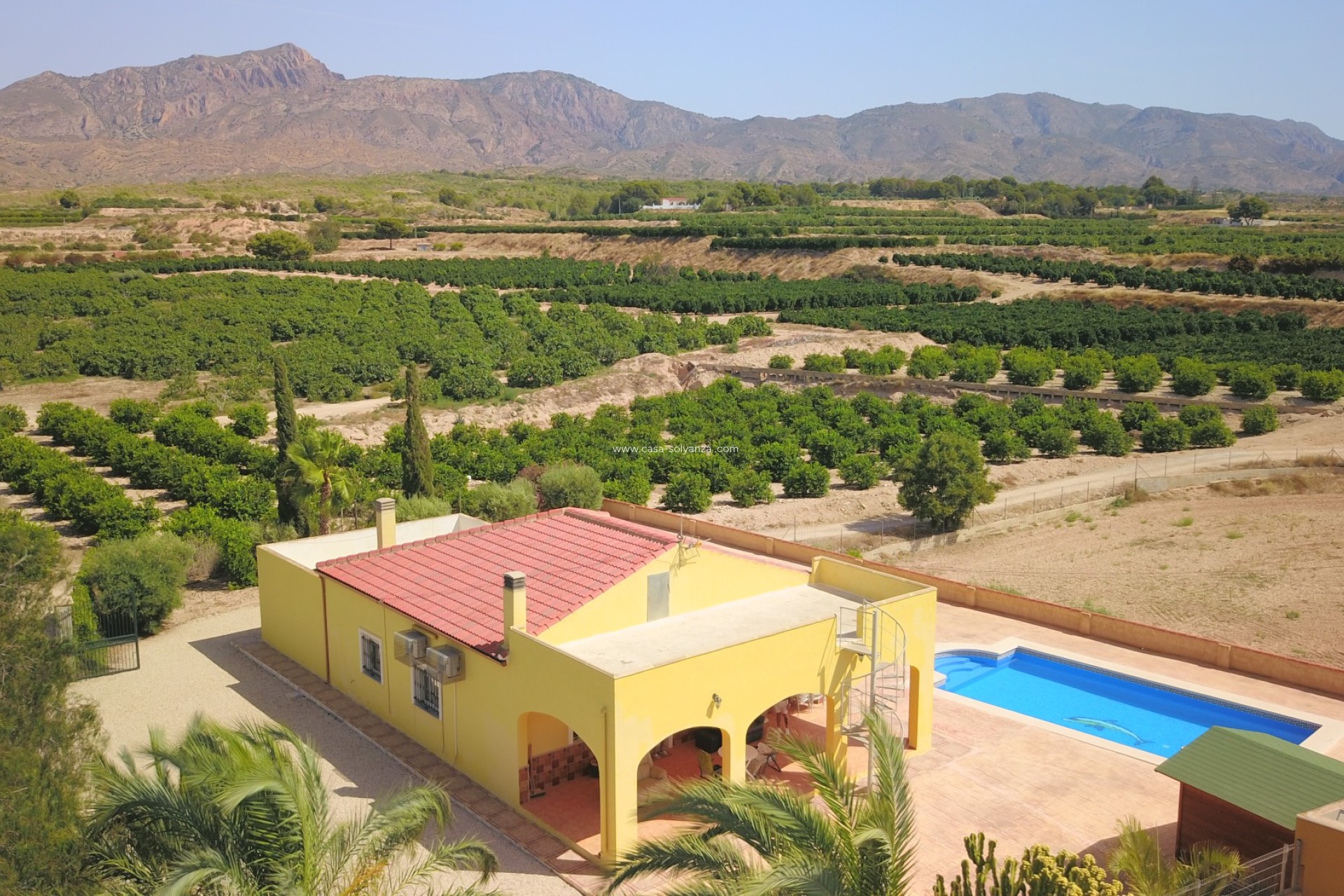 Resale - Country Property/Finca - Albatera - Albatera - Country