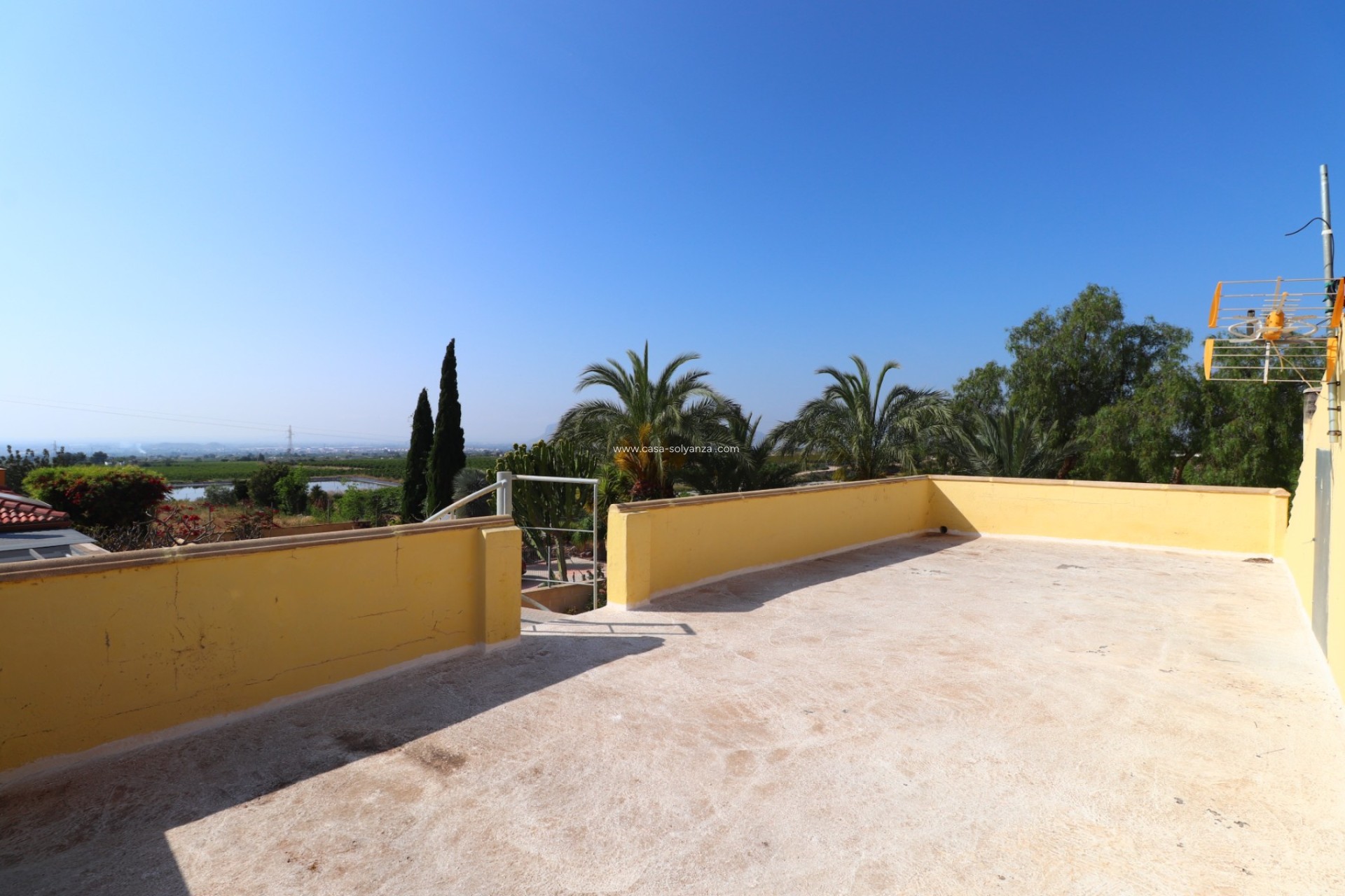 Resale - Country Property/Finca - Albatera - Albatera - Country