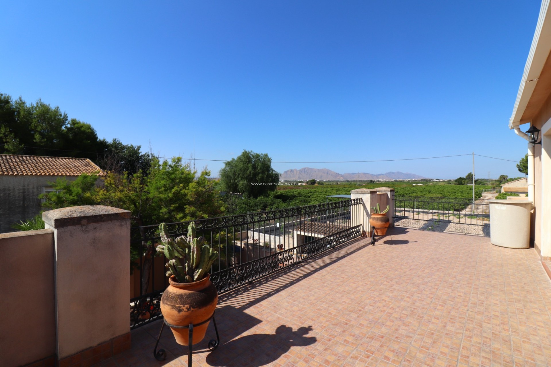 Resale - Country Property/Finca - Albatera - Albatera - Country