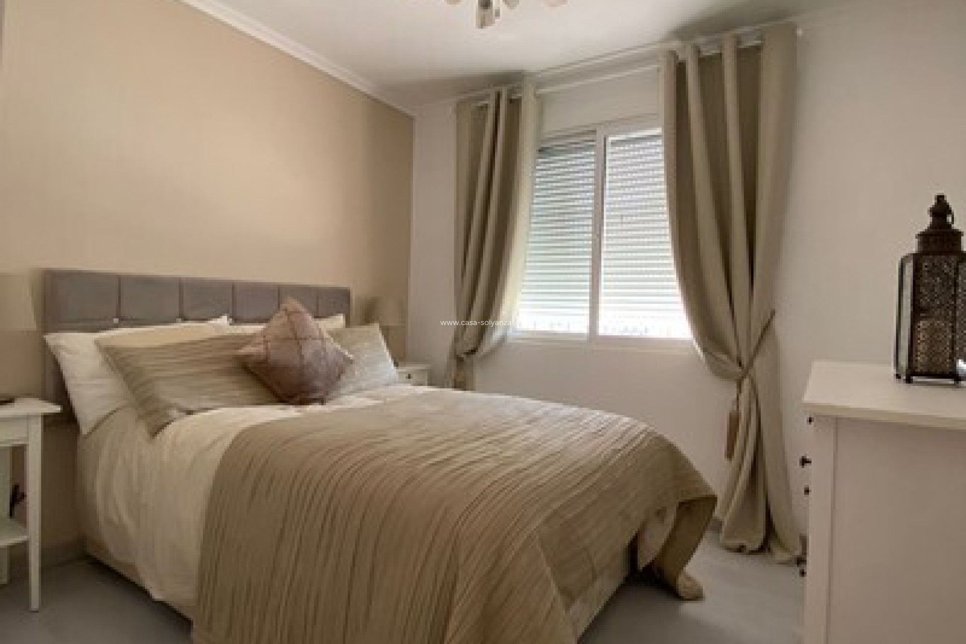 Resale - Country Property/Finca - Albatera - Inland