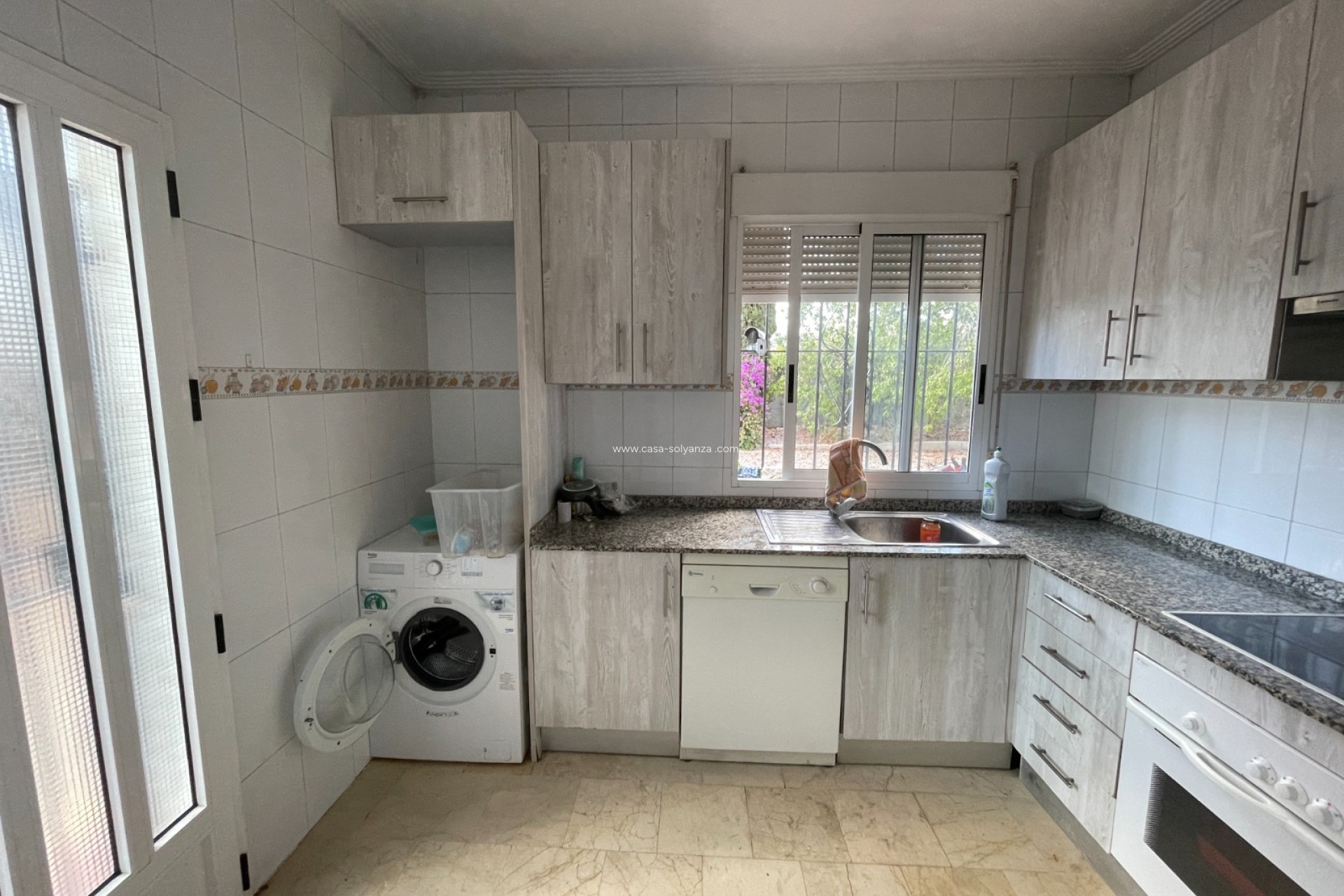 Resale - Country Property/Finca - Albatera - Inland