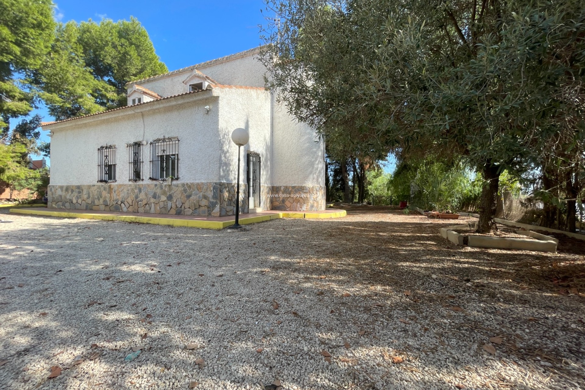 Resale - Country Property/Finca - Albatera - Inland