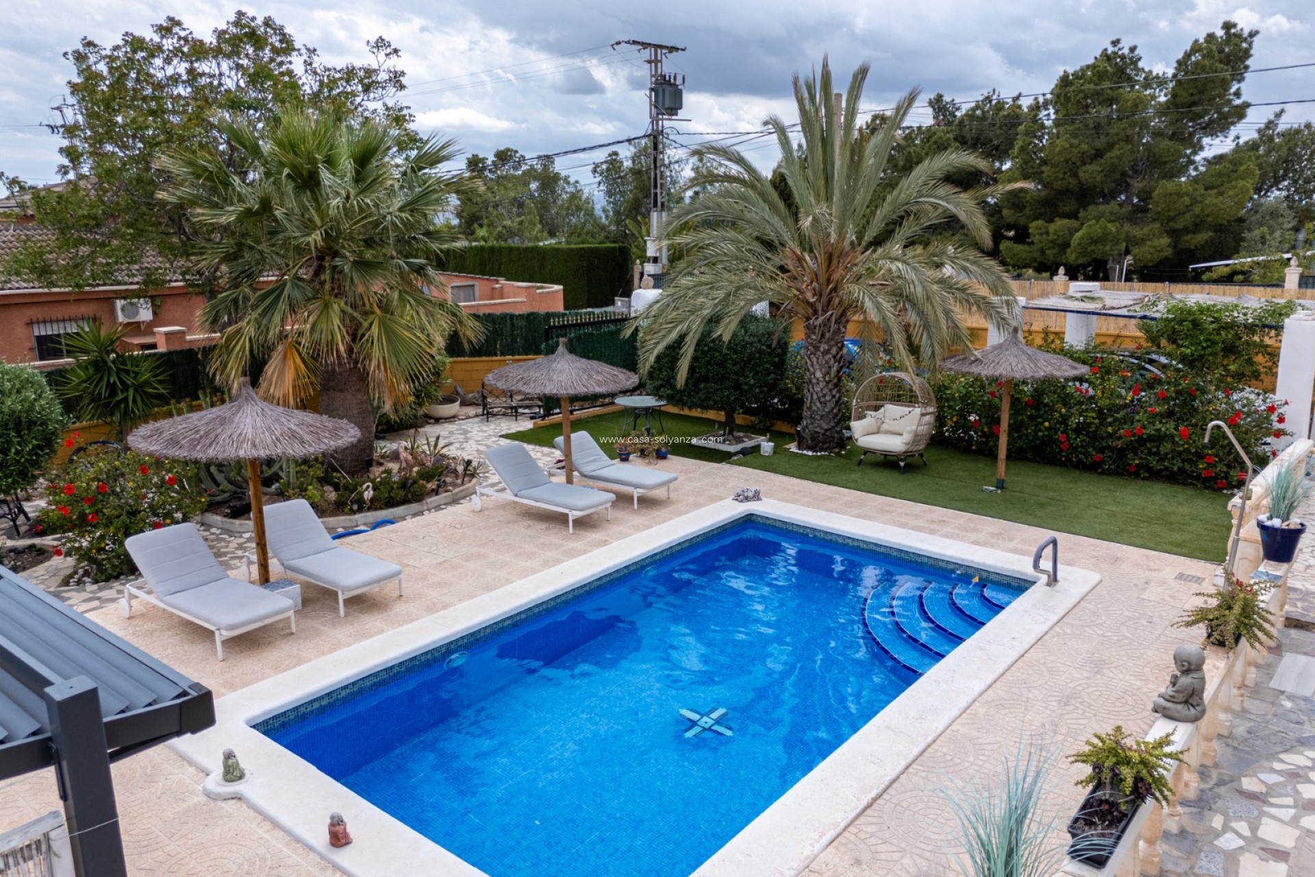 Resale - Country Property/Finca - Albatera