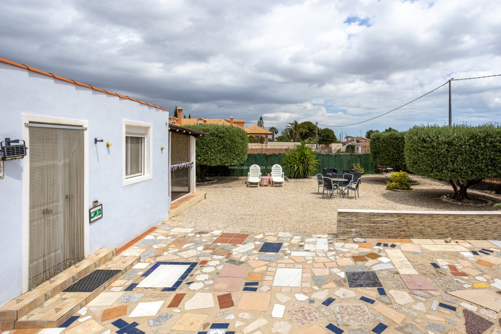 Resale - Country Property/Finca - Albatera