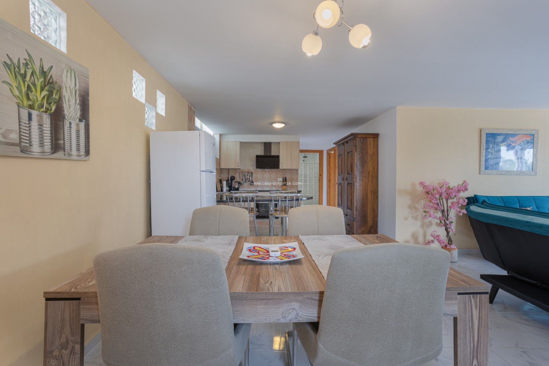 Resale - Country Property/Finca - Albatera