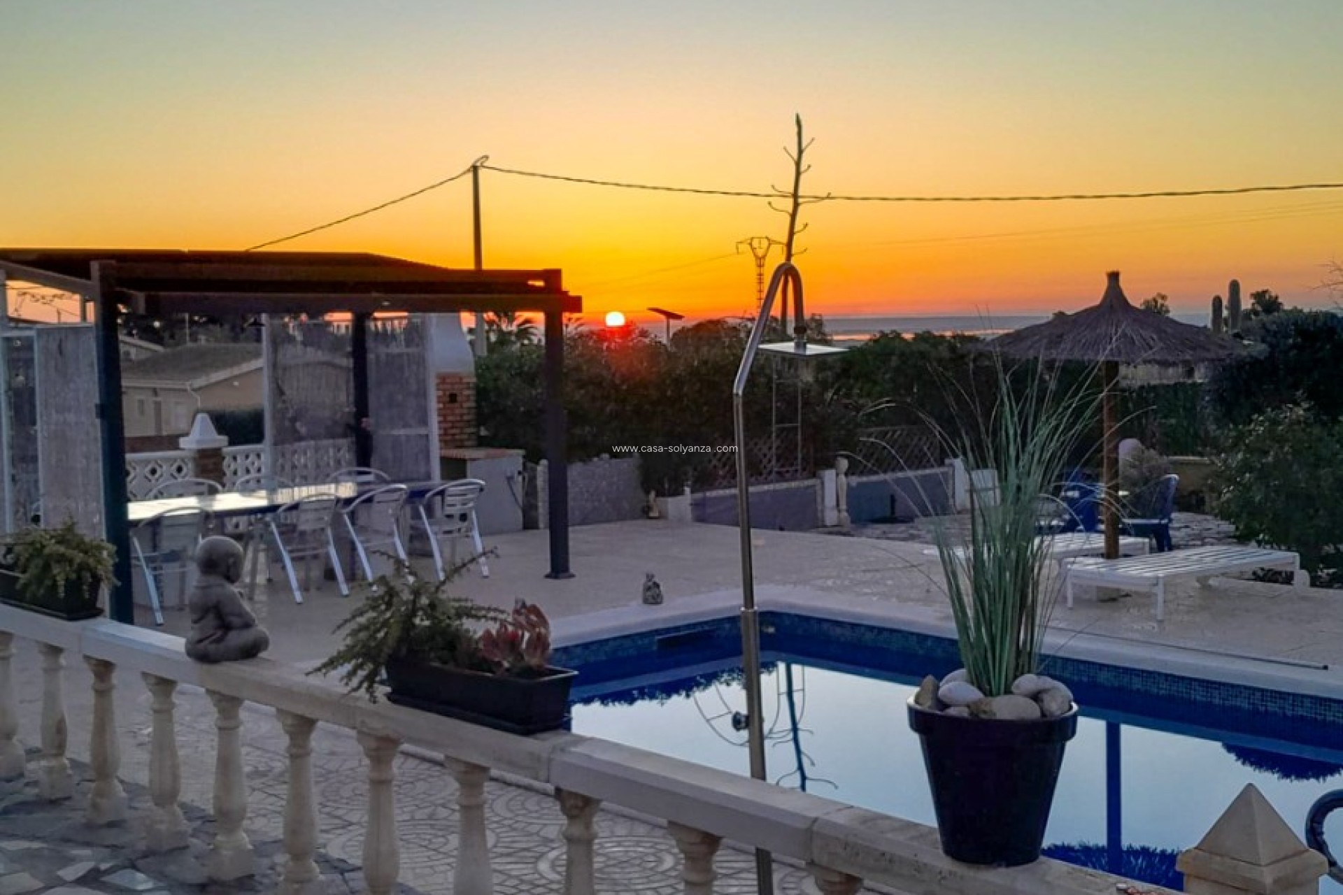 Resale - Country Property/Finca - Albatera