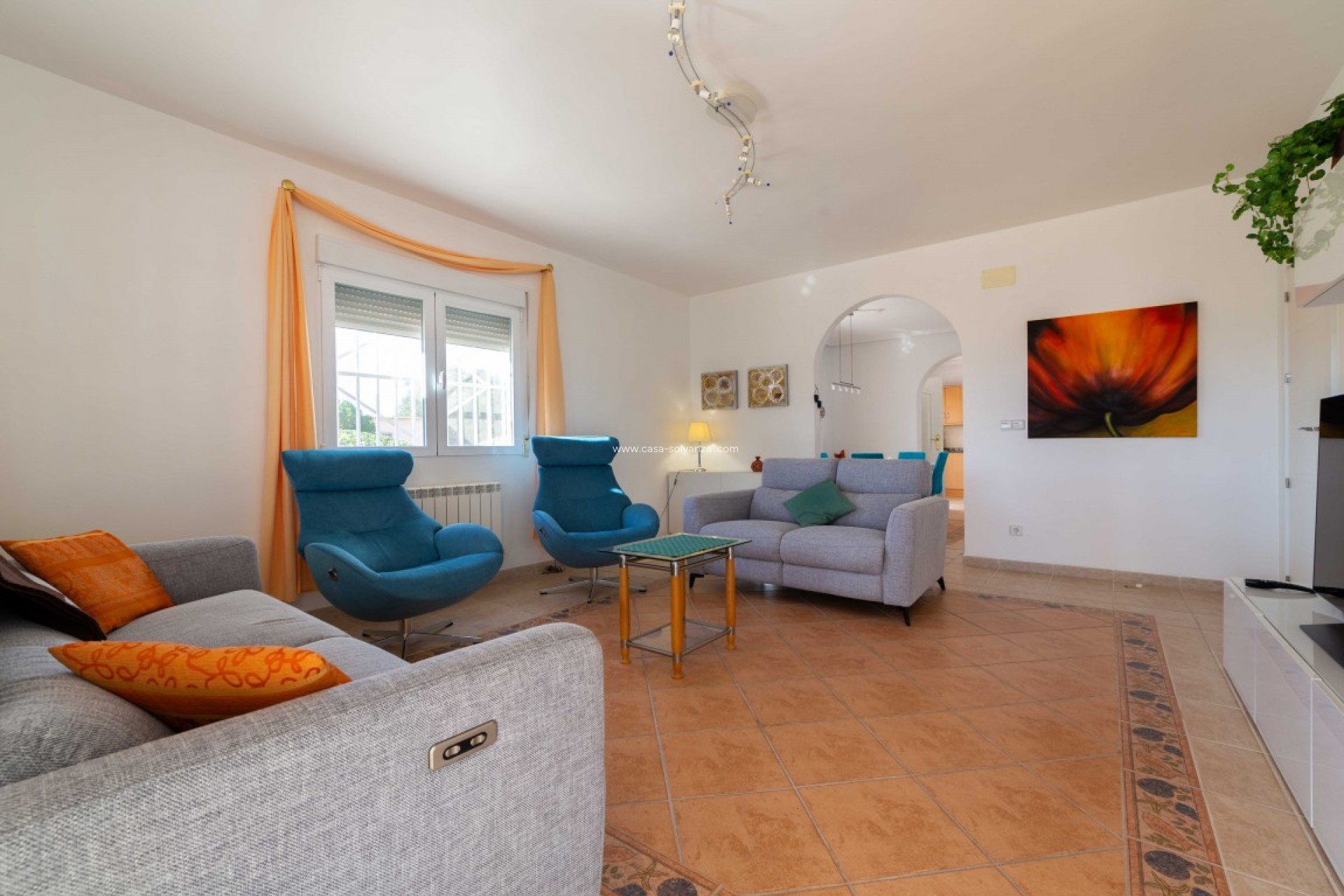 Resale - Country Property/Finca - Albatera