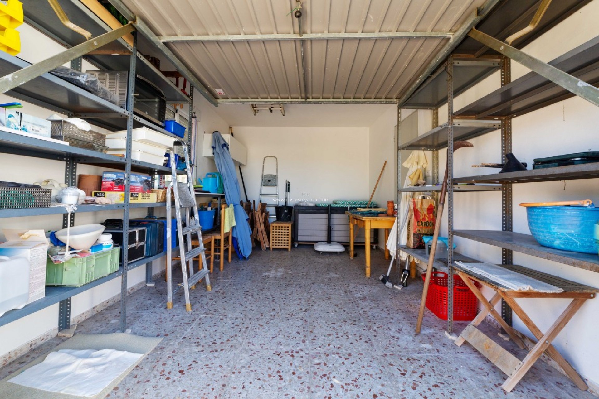 Resale - Country Property/Finca - Albatera