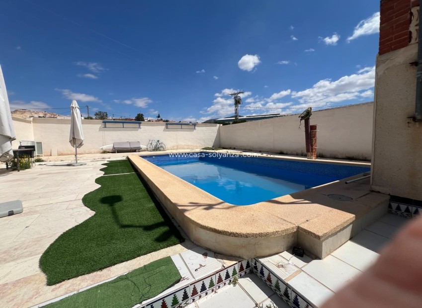 Resale - Country Property/Finca - Algueña - Inland