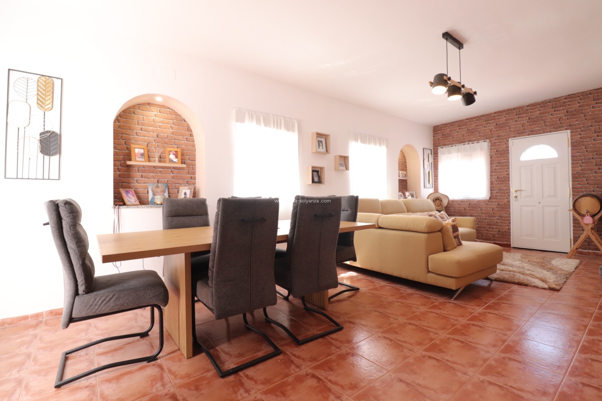 Resale - Country Property/Finca - Benferri - Benferri - Country