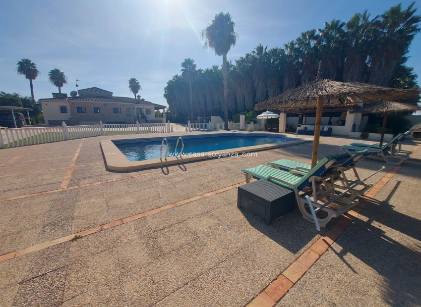 Resale - Country Property/Finca - Bigastro