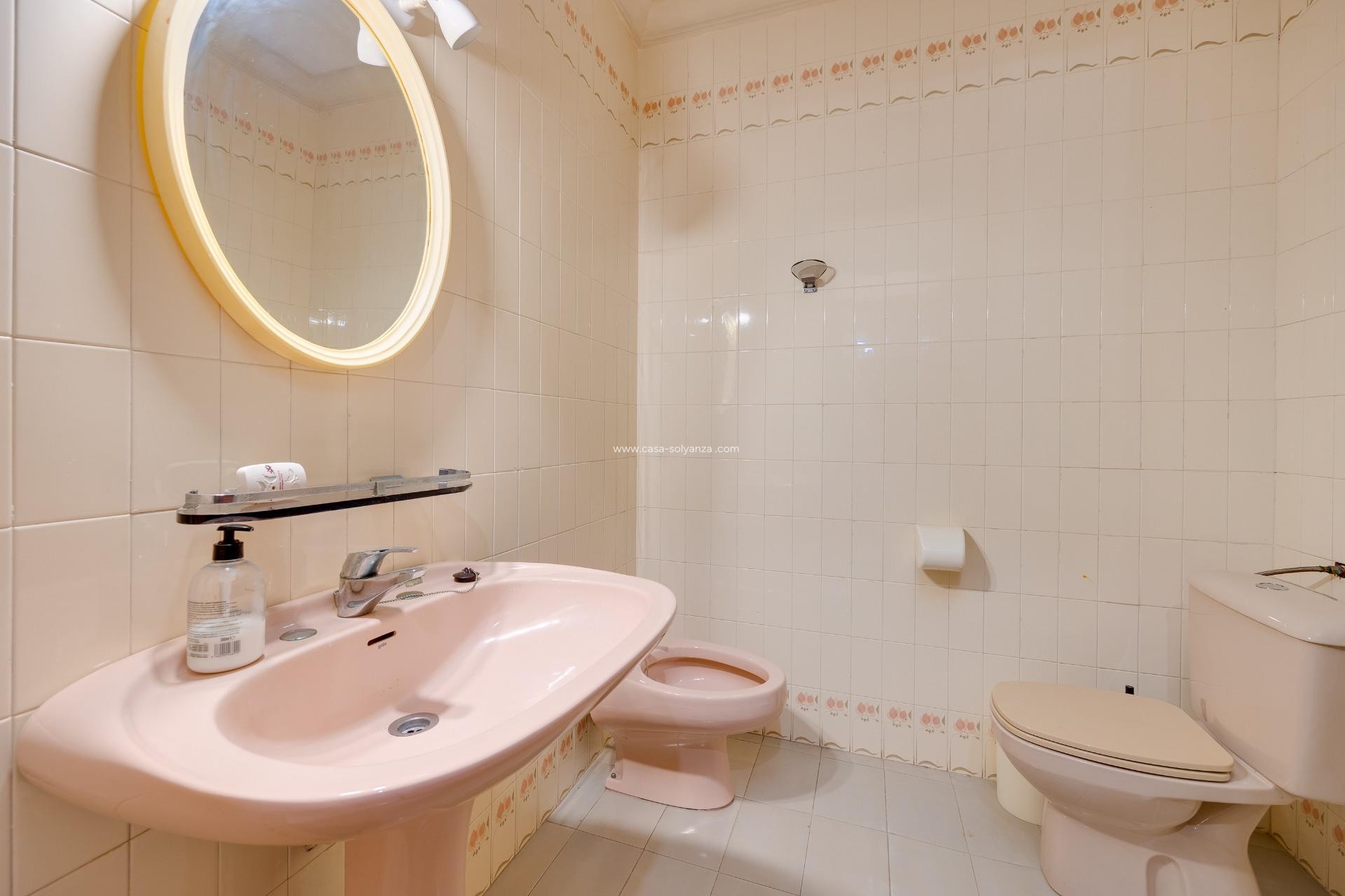 Resale - Country Property/Finca - Callosa de Segura - Comunidad Valenciana