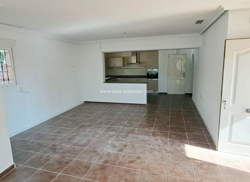 Resale - Country Property/Finca - Catral - Catral - Country