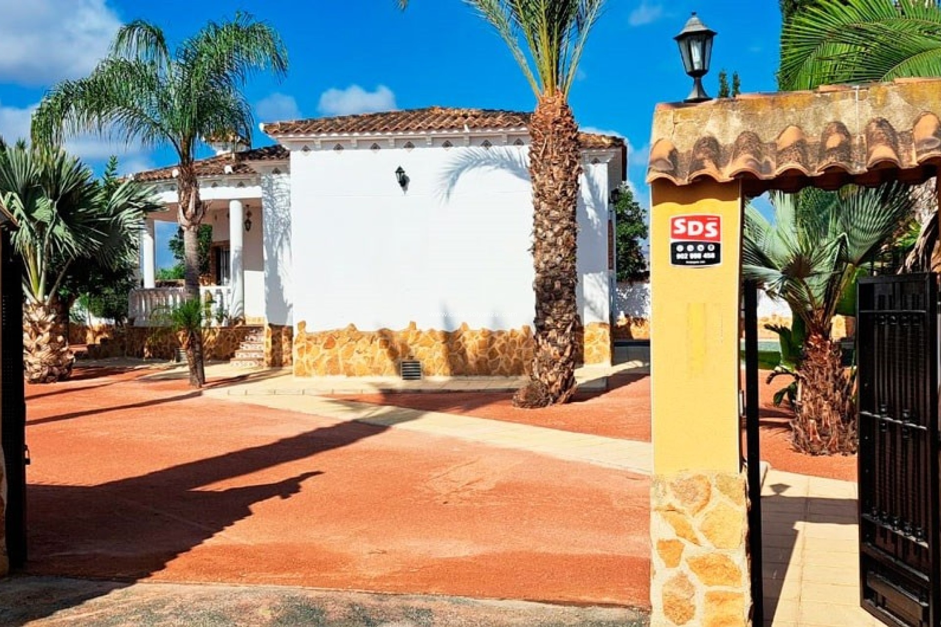 Resale - Country Property/Finca - Catral - Catral - Country