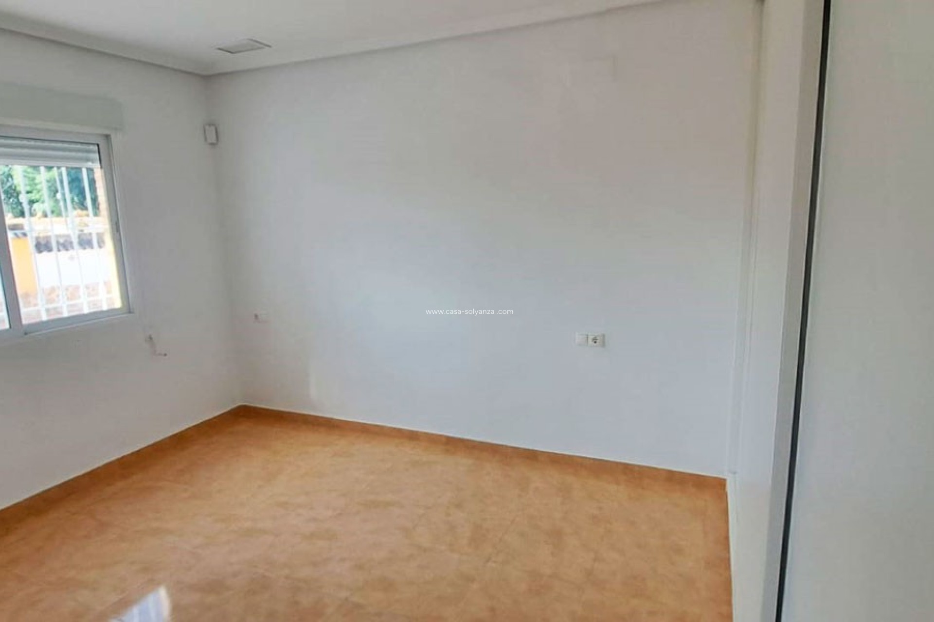 Resale - Country Property/Finca - Catral - Catral - Country