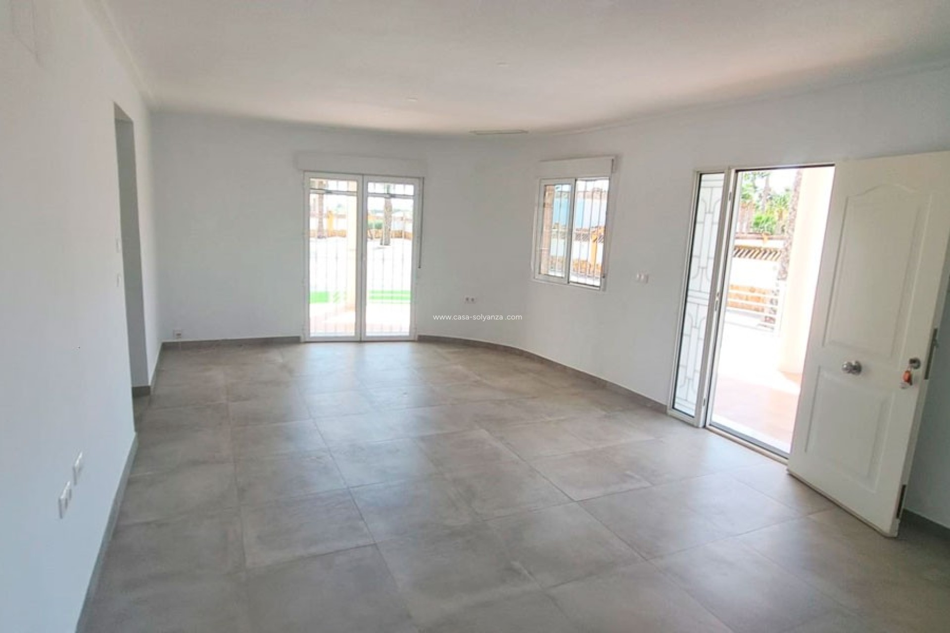 Resale - Country Property/Finca - Catral - Catral - Country