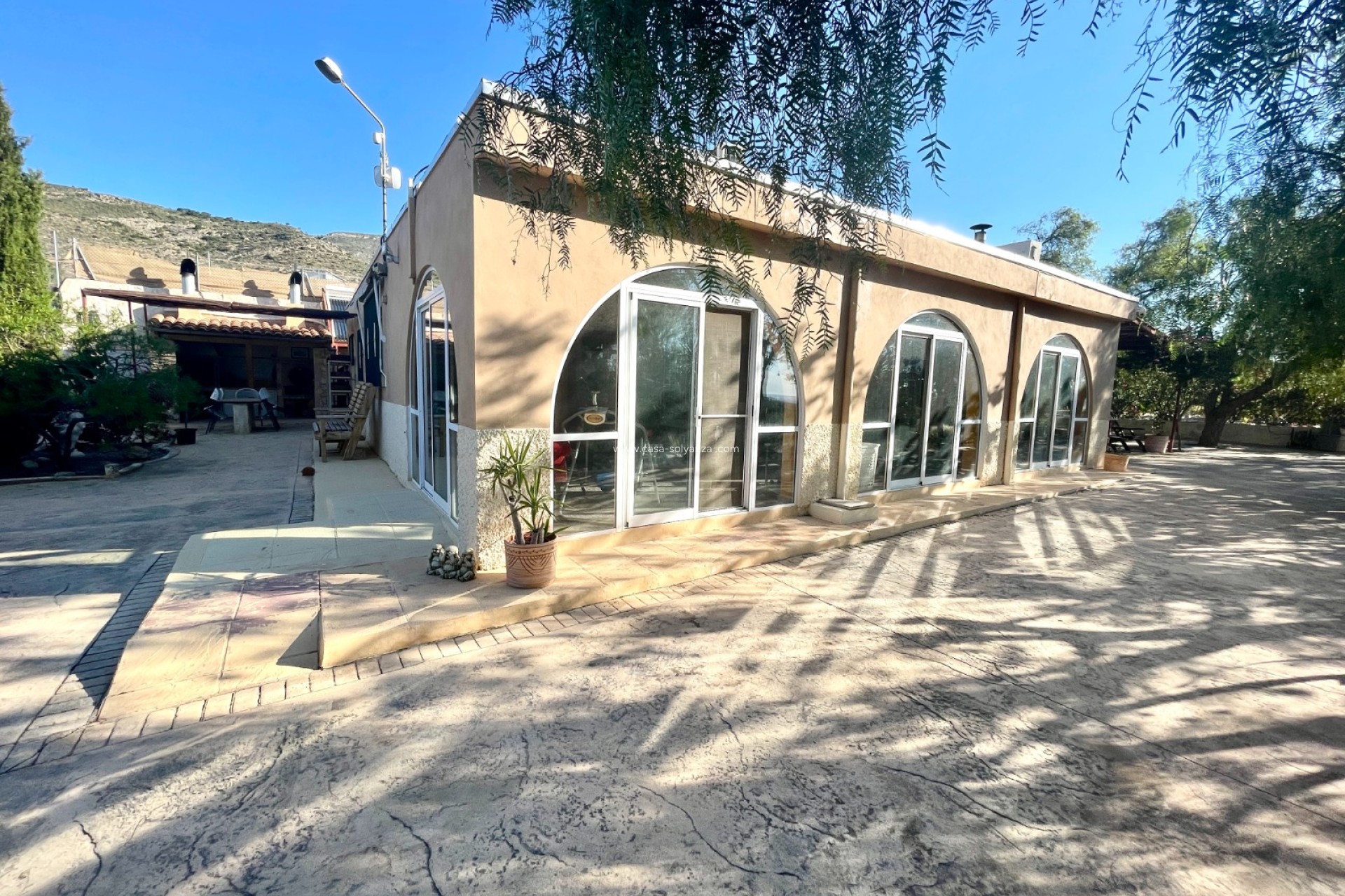 Resale - Country Property/Finca - Crevillente - Inland