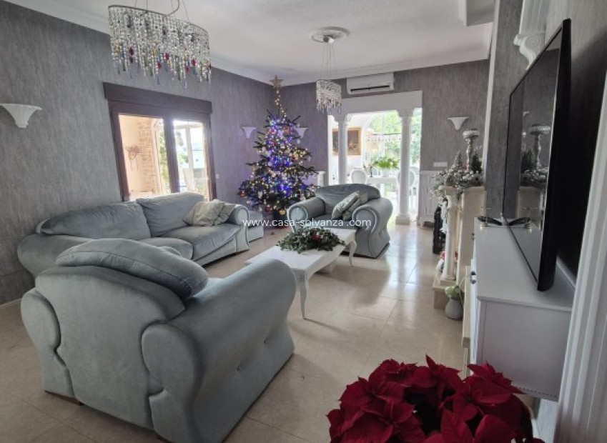 Resale - Country Property/Finca - Daya Vieja - Costa Blanca